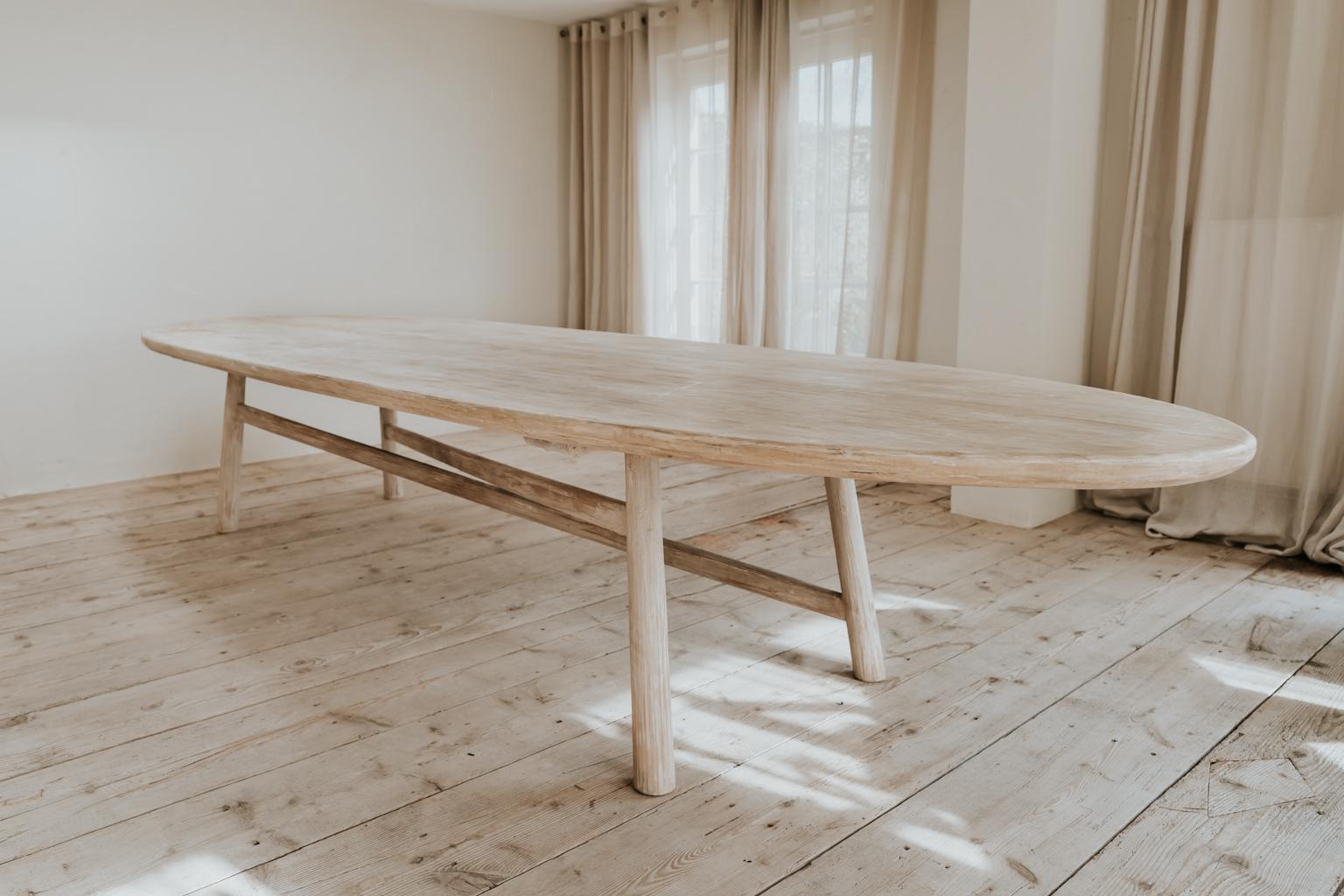 Customized /Creation of Extra Large Poplarwood Table  In Good Condition In Brecht, BE