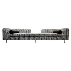 Customized European Open Back Chaise Style Sofa Black and White with Brass Legs