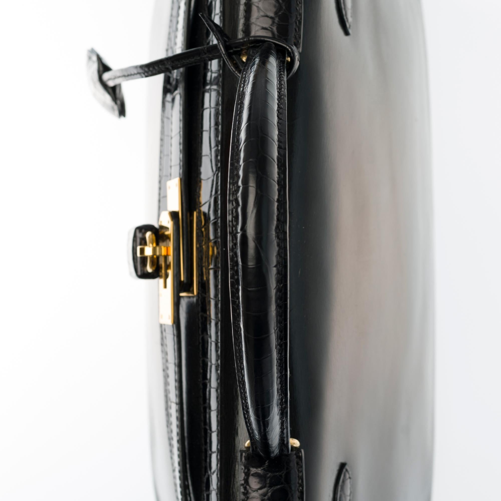 Customized Hermès Kelly 32 in black calfskin strap with black Crocodile, GHW  3