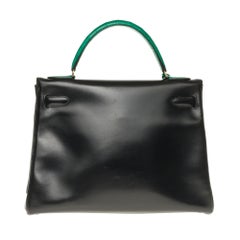 Customized Hermès Kelly 32 in black calfskin strap with green Crocodile, GHW