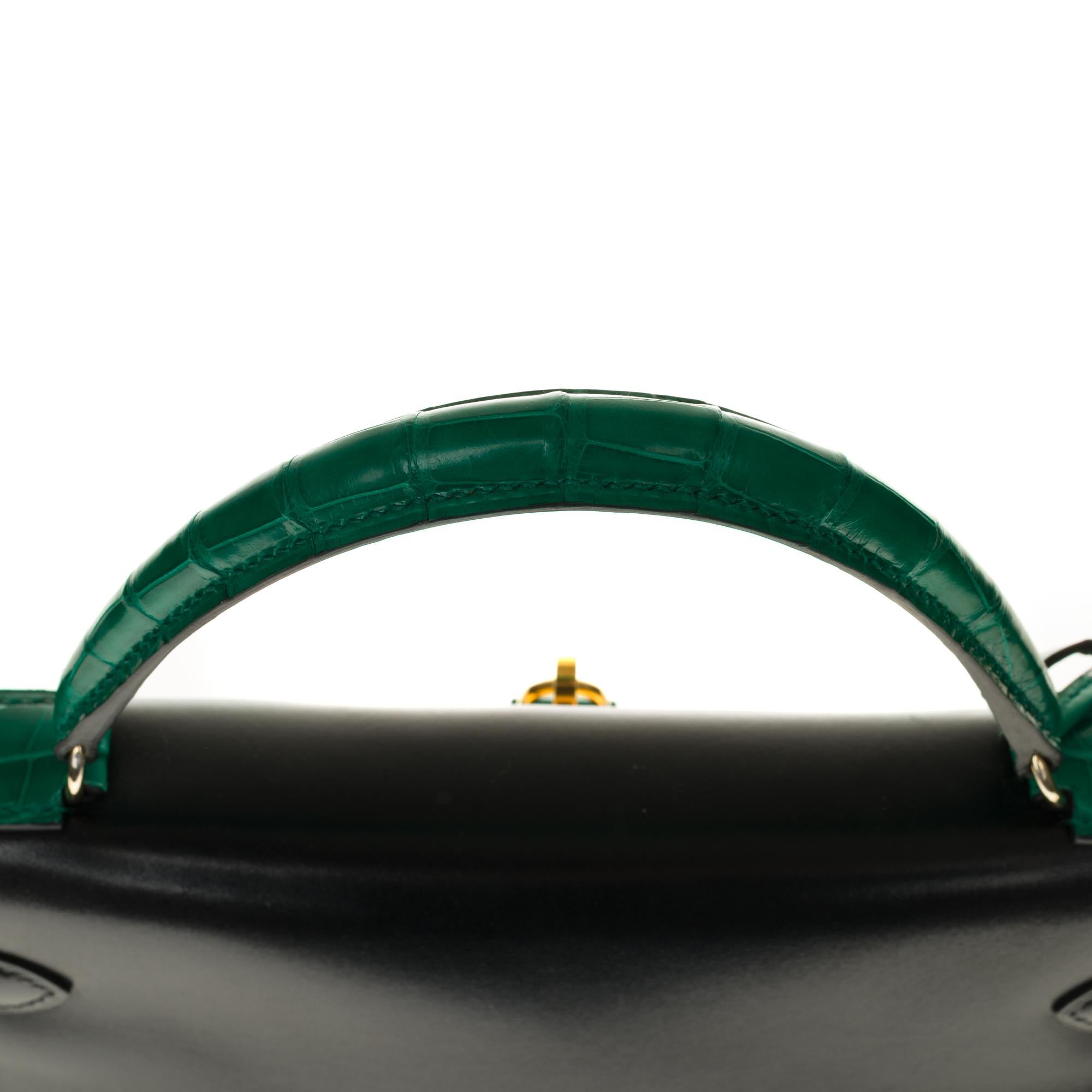 Customized Hermès Kelly 32 in black calfskin strap with green Crocodile, GHW 3