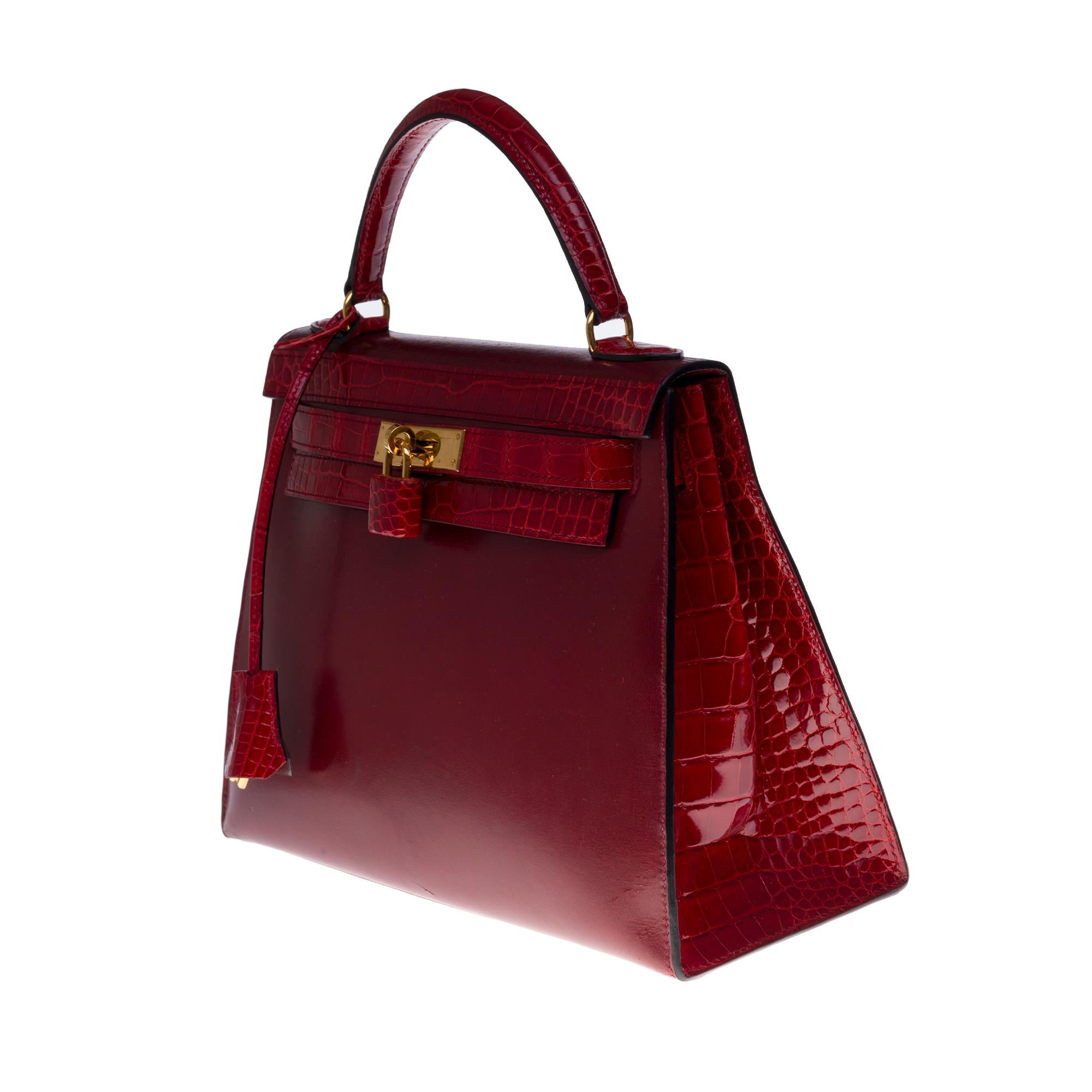 Customized Hermès Kelly 32 in Rouge H calfskin strap with Red Crocodile, GHW  In Good Condition In Paris, IDF