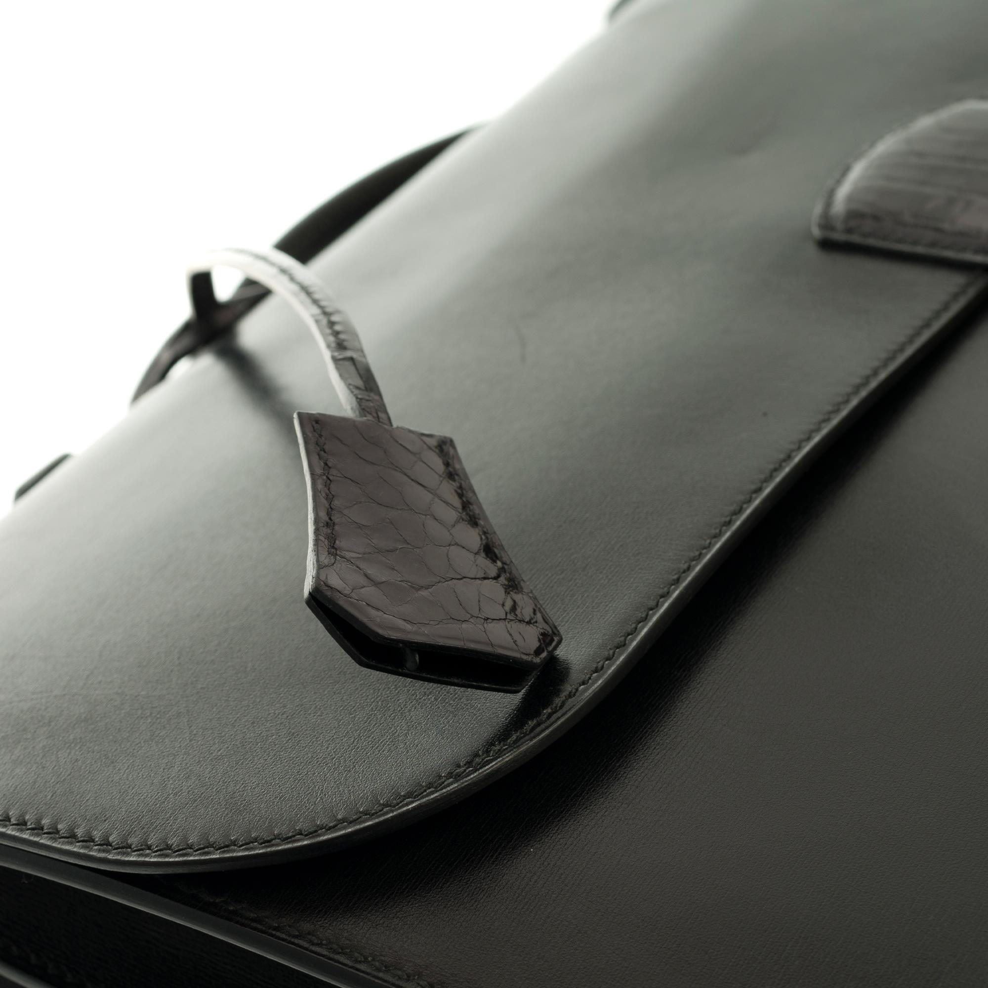 Customized Hermès Sac à dépêches briefcase in black calf and crocodile leather  In Good Condition In Paris, IDF