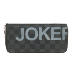 Customized "Joker" Louis Vuitton Zippy wallet in damier graphite canvas