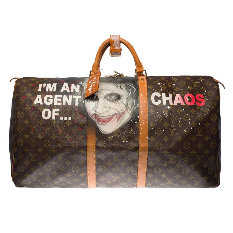Customized Louis Vuitton Keepall 60 "BATBAG" Travel bag in brown monogram  canvas For Sale at 1stDibs | batman t bag, christian dior paris joker,  everlast travel bag