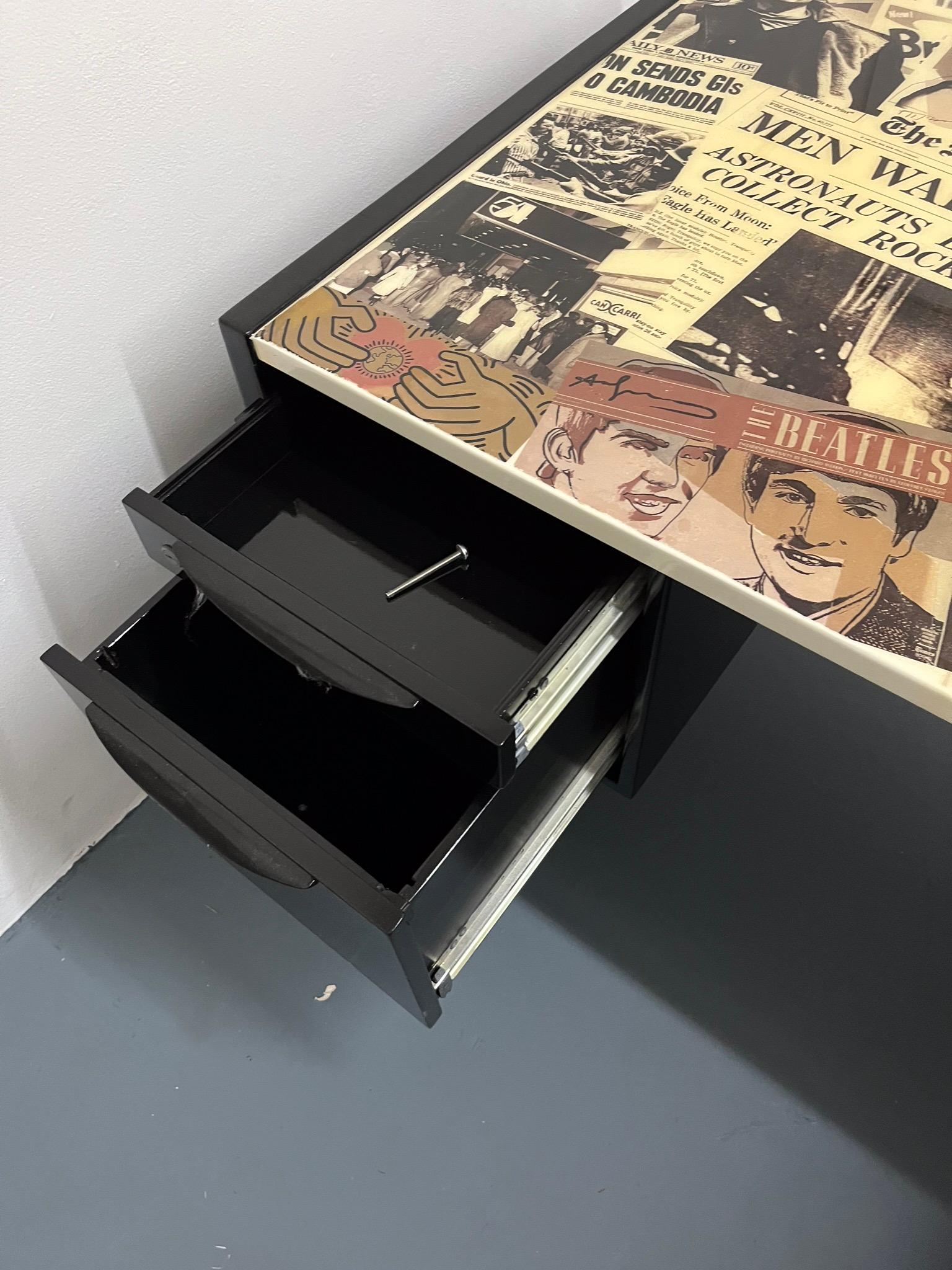 Customized Mid-Century Modern Desk by Jens Risom  For Sale 3