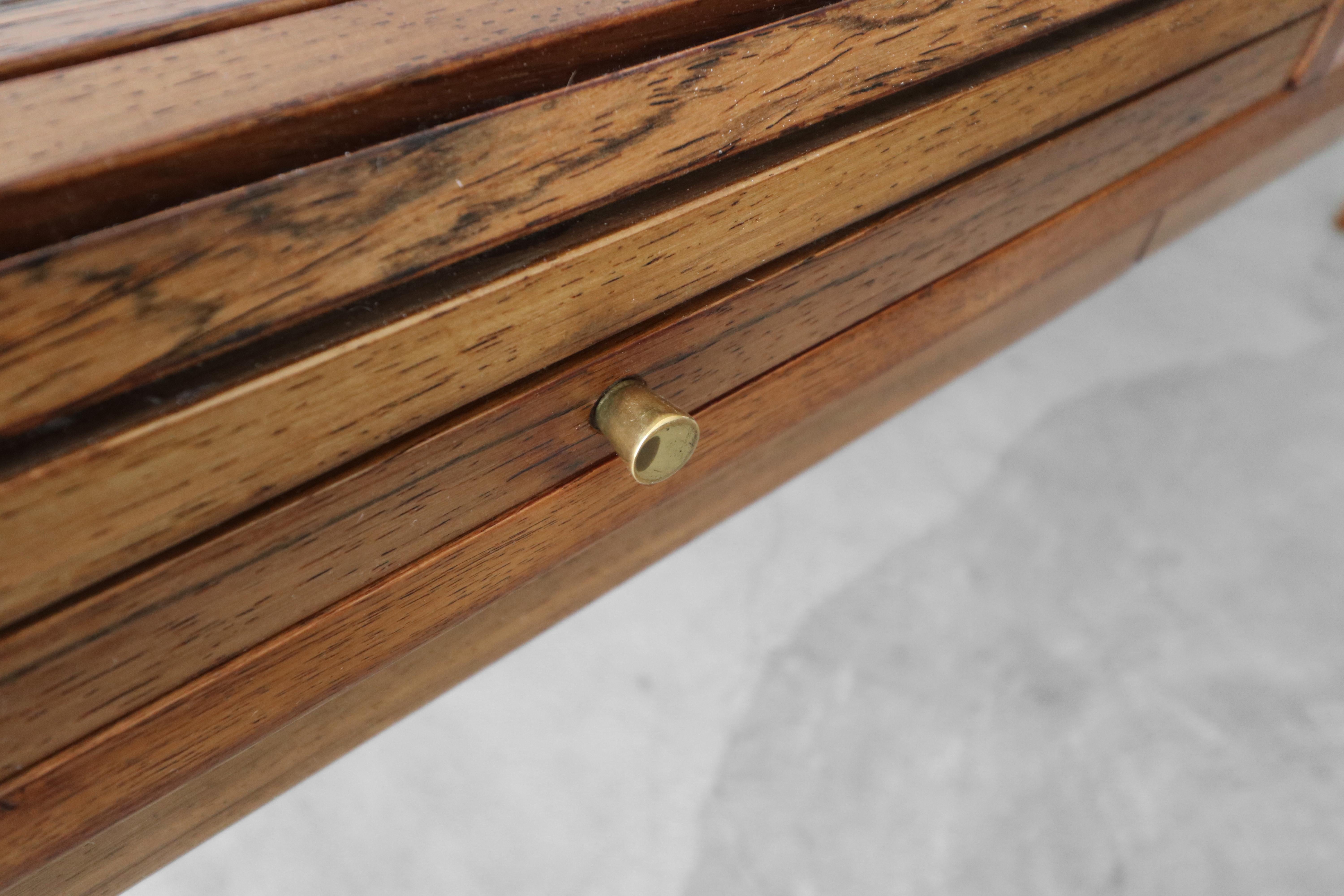 Customized Midcentury Rosewood and Walnut Desk by Edward Wormley for Dunbar 4