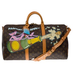 Maßgefertigte Louis Vuitton Keepall Reisetasche „Pink Panther Spirit“ mit 50 Riemen