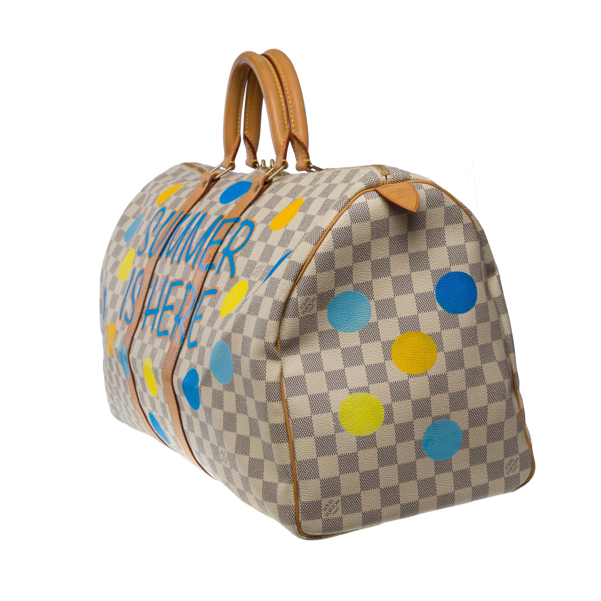 Maßgefertigte „Summer X Spring“ Louis Vuitton Keepall 50 Reisetasche aus azurblauem Segeltuch im Zustand „Gut“ im Angebot in Paris, IDF