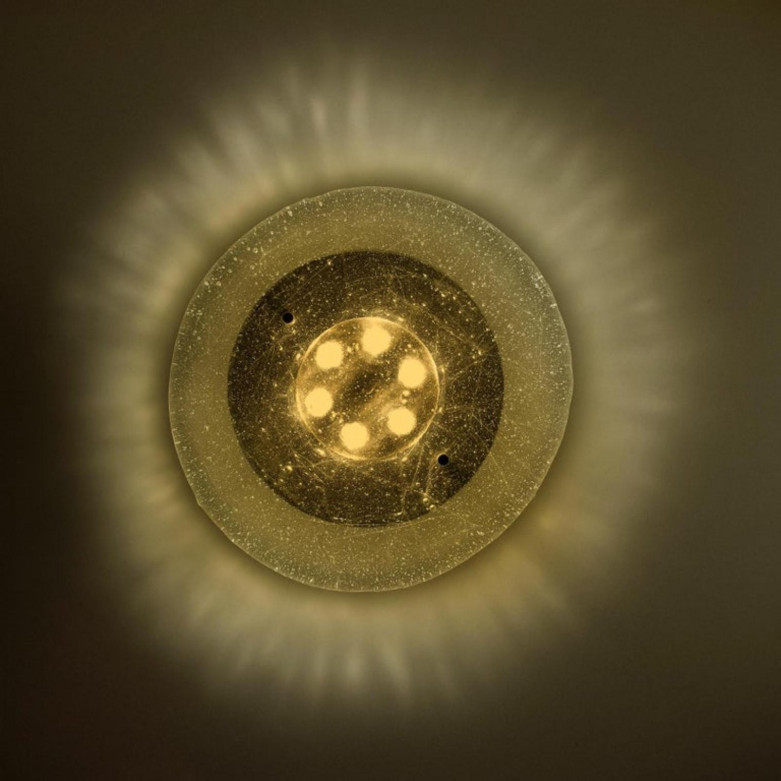 Custum Made Fused Bull's-Eye Glas und Messing Wandleuchte oder Flush Mount im Angebot 6