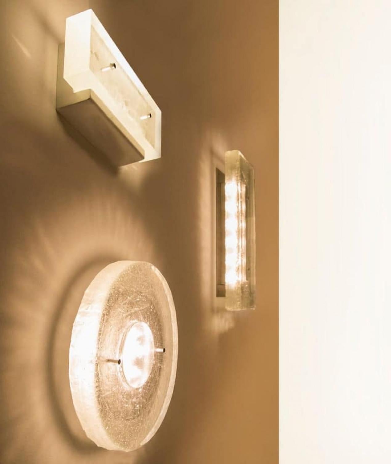 Custum Made Fused Bull's-Eye Glas und Messing Wandleuchte oder Flush Mount im Angebot 12