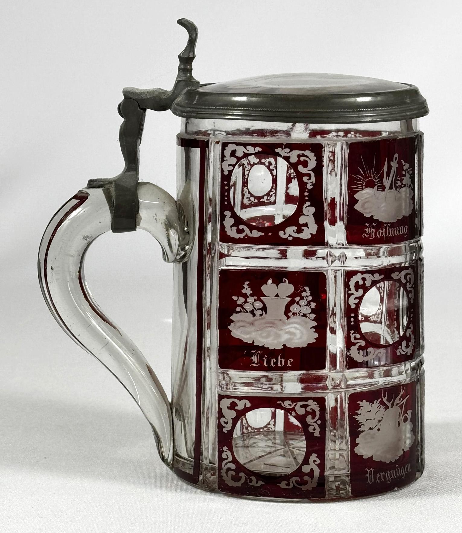 Fait main Pichet en verre taillé et gravé rouge lazure - 19ème siècle en vente