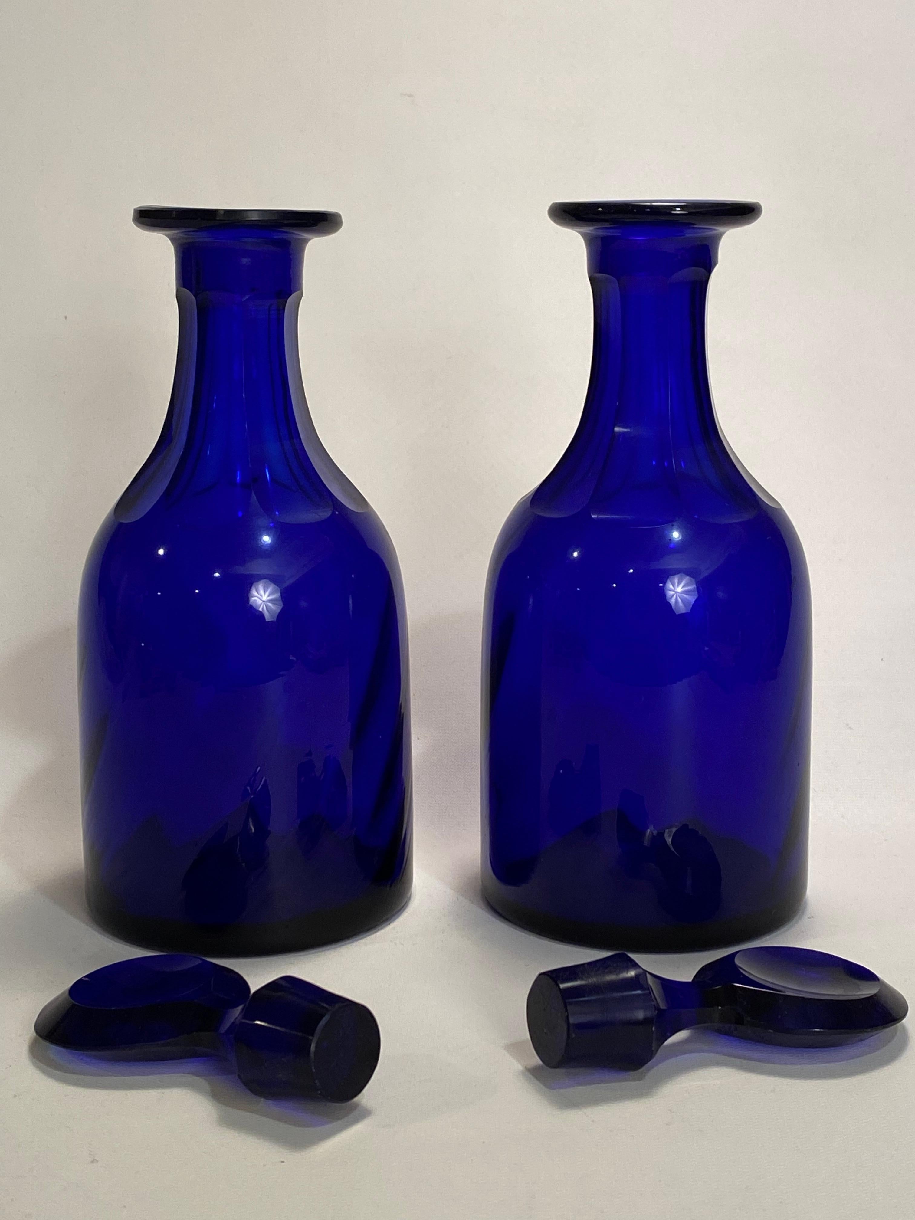 Cut and Faceted Cobalt Glass Bottles with Stoppers, A Pair In Good Condition In Garnerville, NY