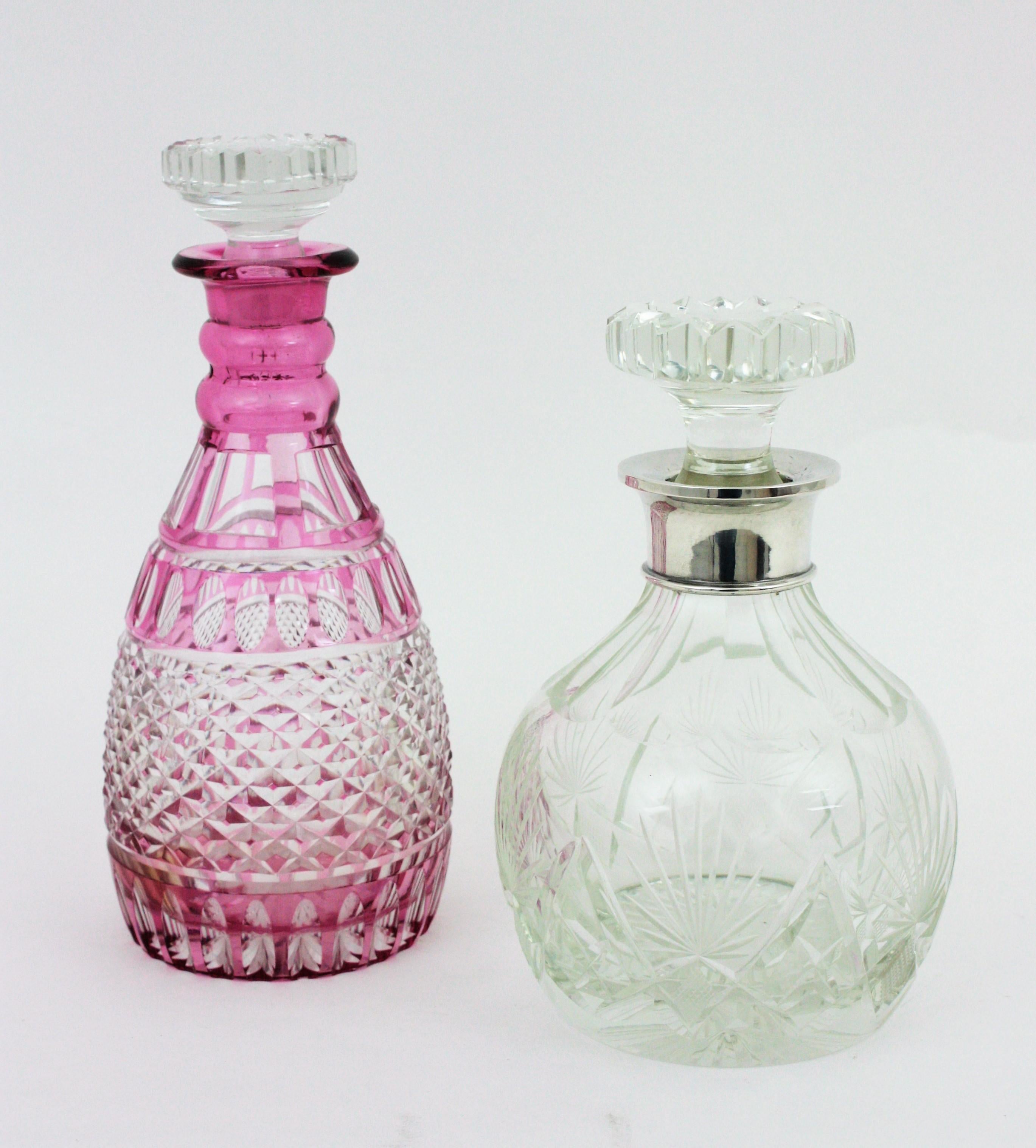 Set de carafes à boissons en cristal taillé rose et clair et en argent en vente 5