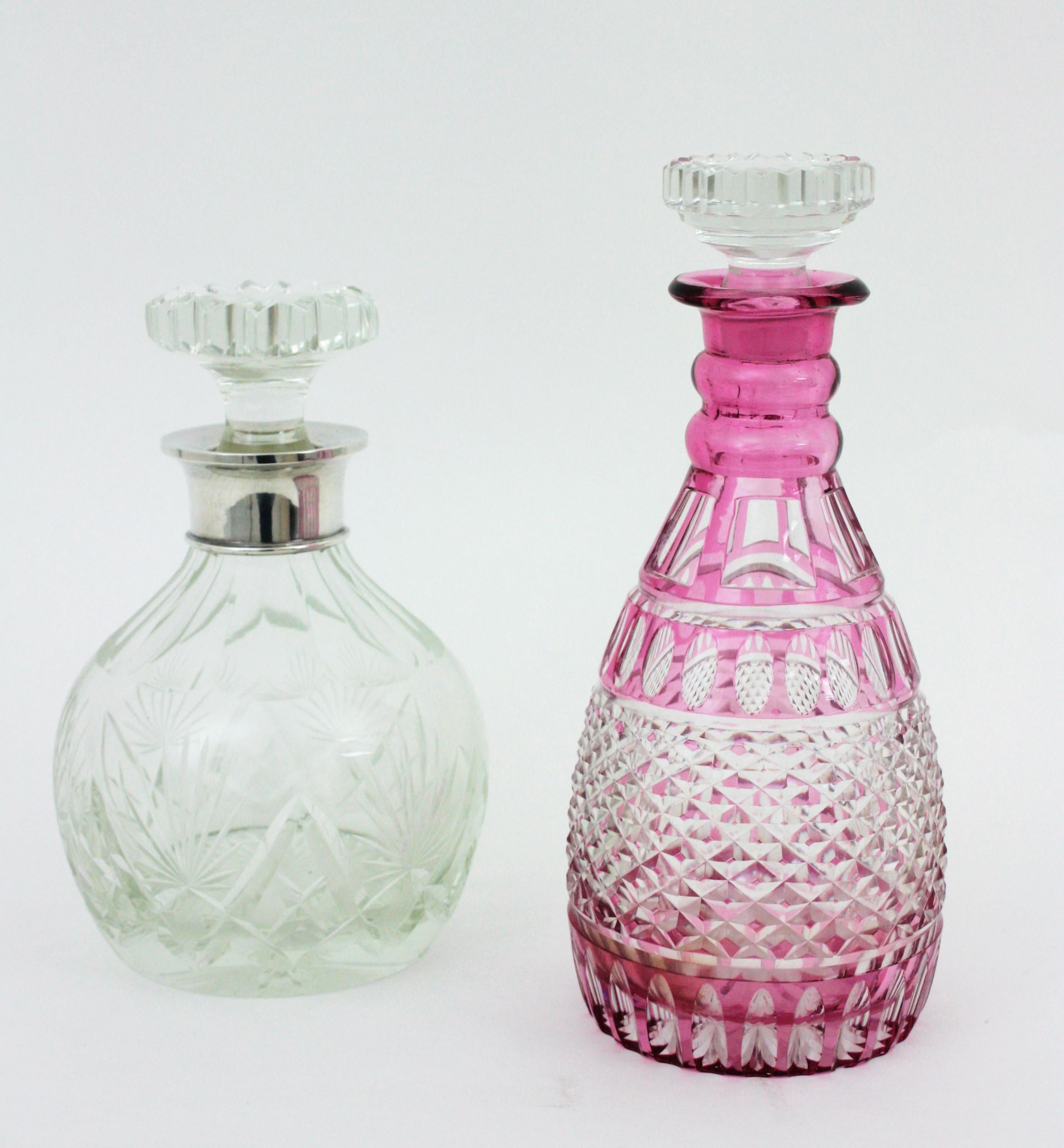 Art déco Set de carafes à boissons en cristal taillé rose et clair et en argent en vente