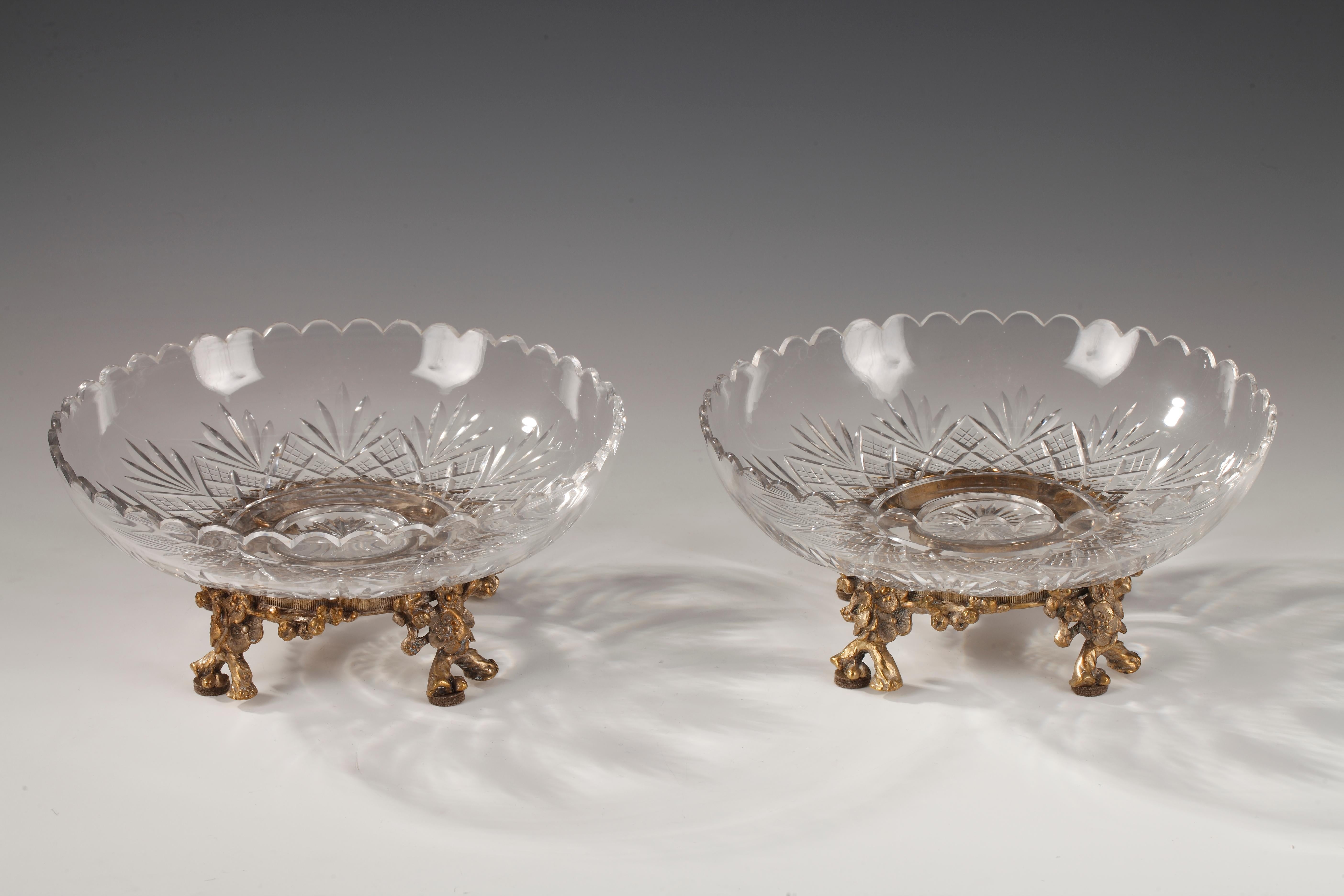 Centro de mesa de cristal tallado atribuido a Baccarat, Francia, circa 1870 Plateado en venta