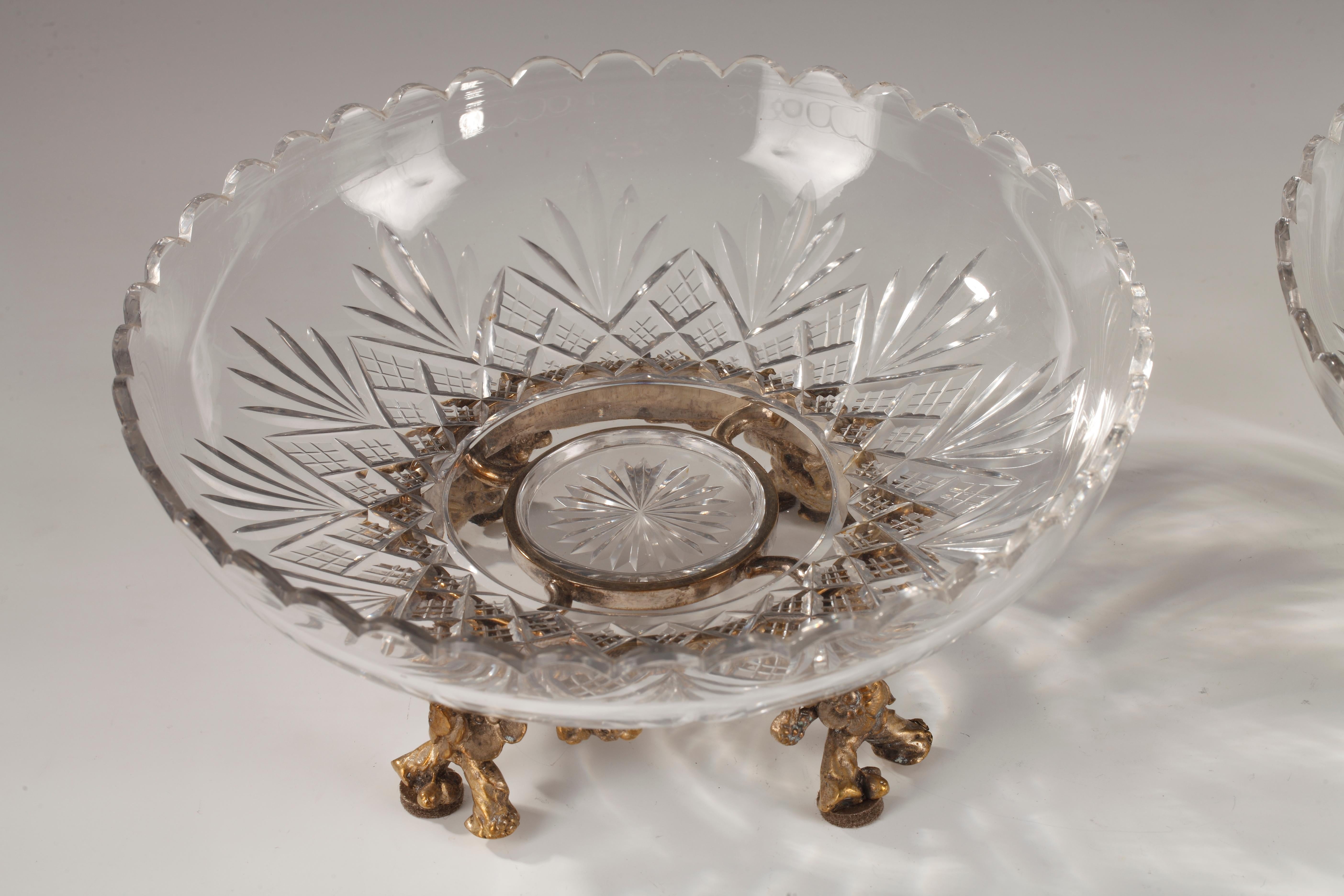 Centro de mesa de cristal tallado atribuido a Baccarat, Francia, circa 1870 Cristal en venta