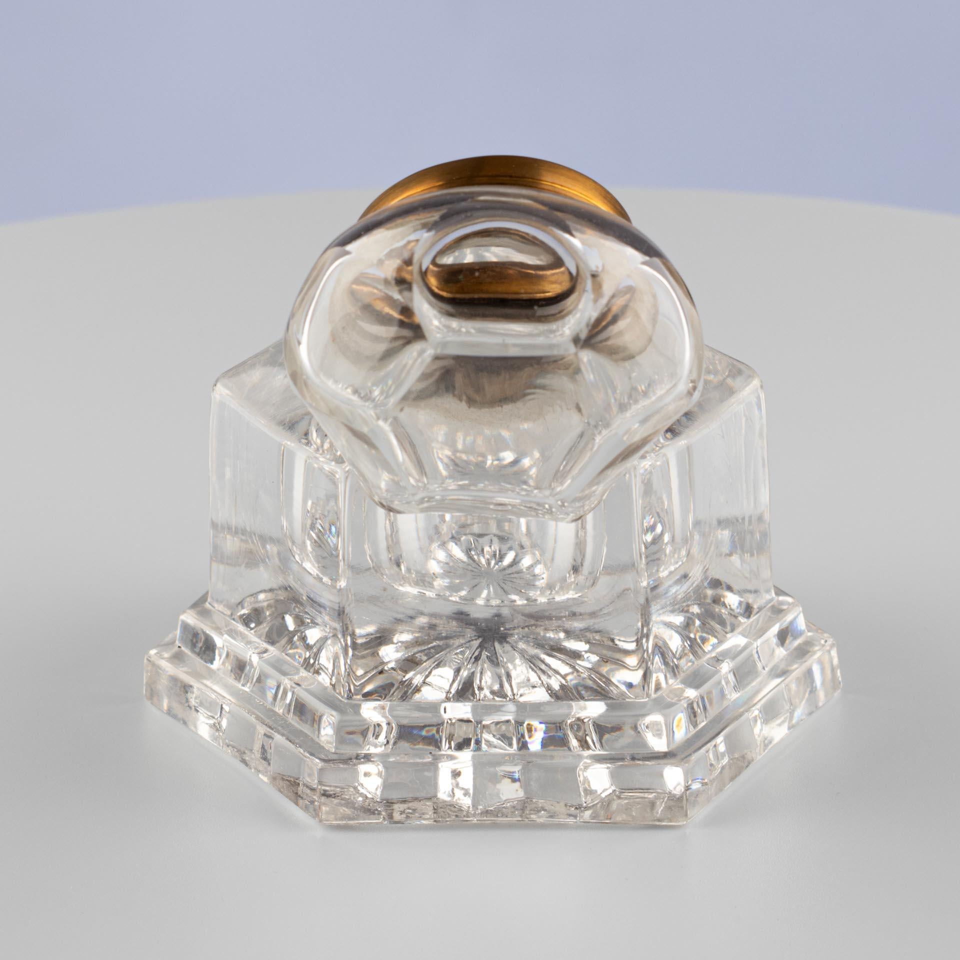 Cut Crystal Inkwell with Faceted Hinged Lid, circa 1900 For Sale 1