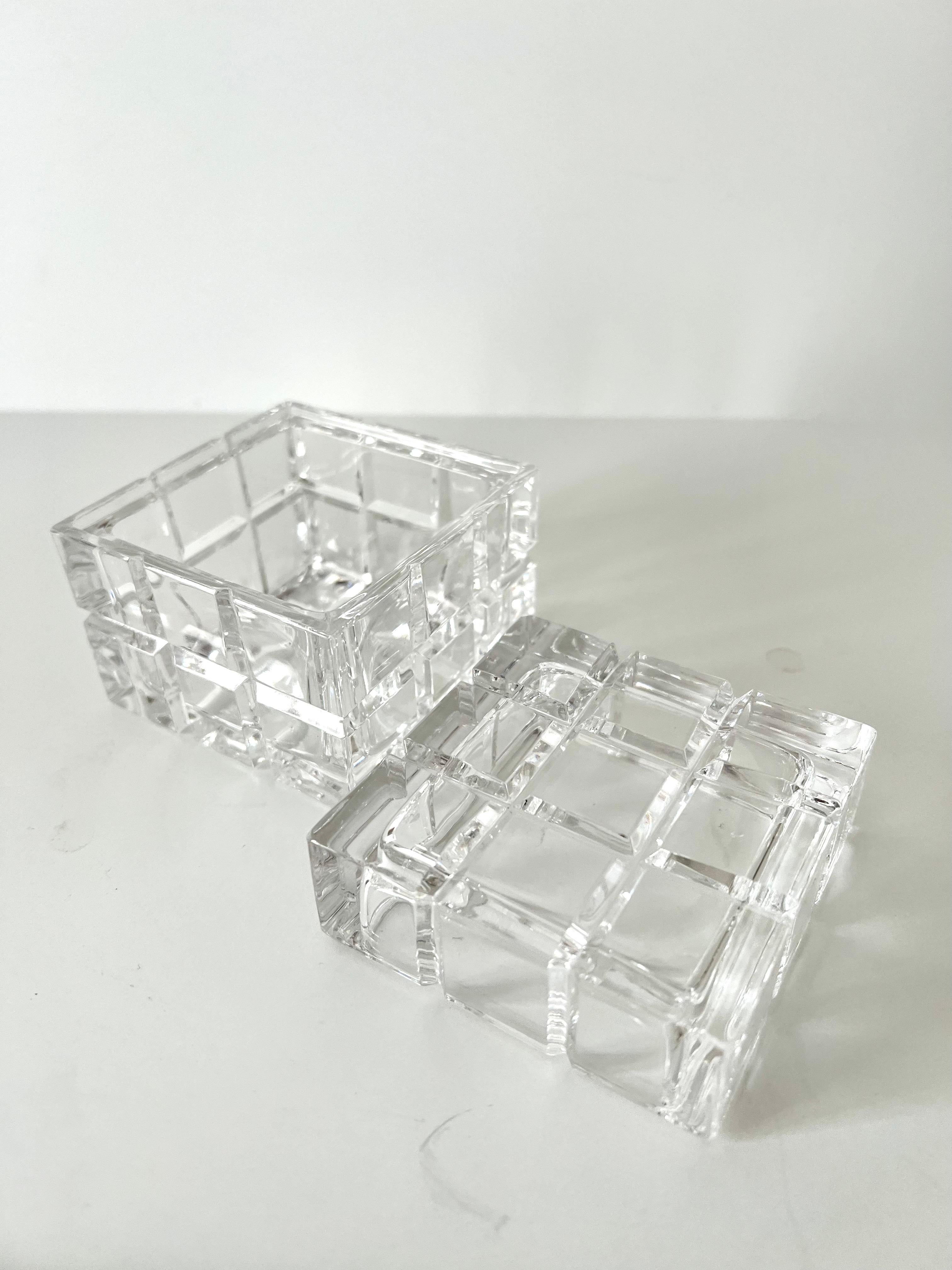 Cut Crystal Lidded Box in the Style of Tiffany and Company 2