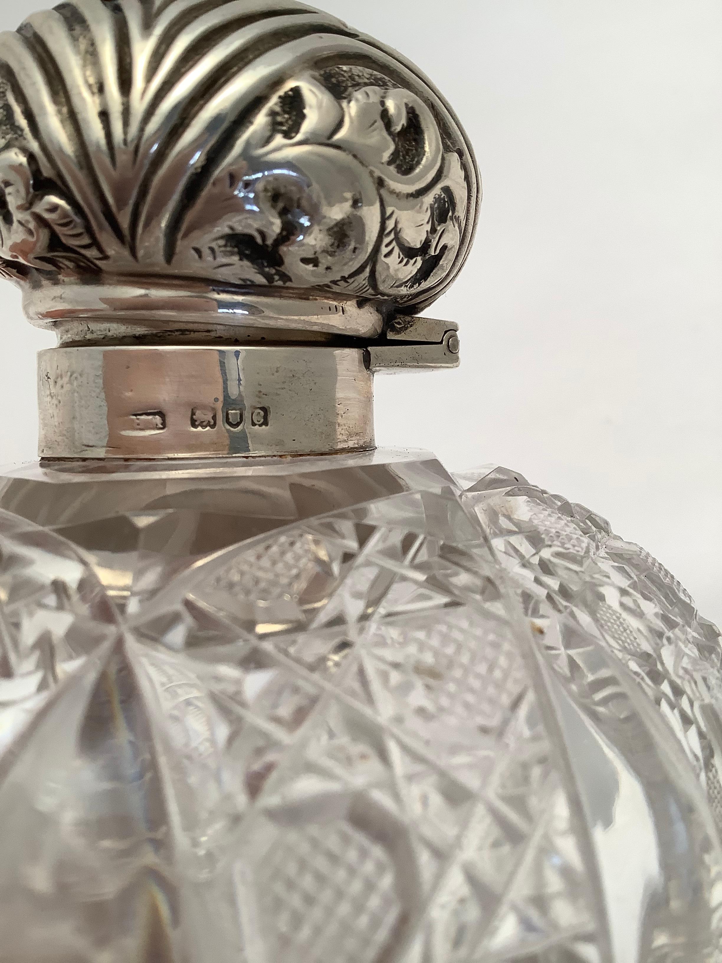 Cut Crystal Perfume Bottle W/ Sterling Silver Top  In Excellent Condition In Los Angeles, CA