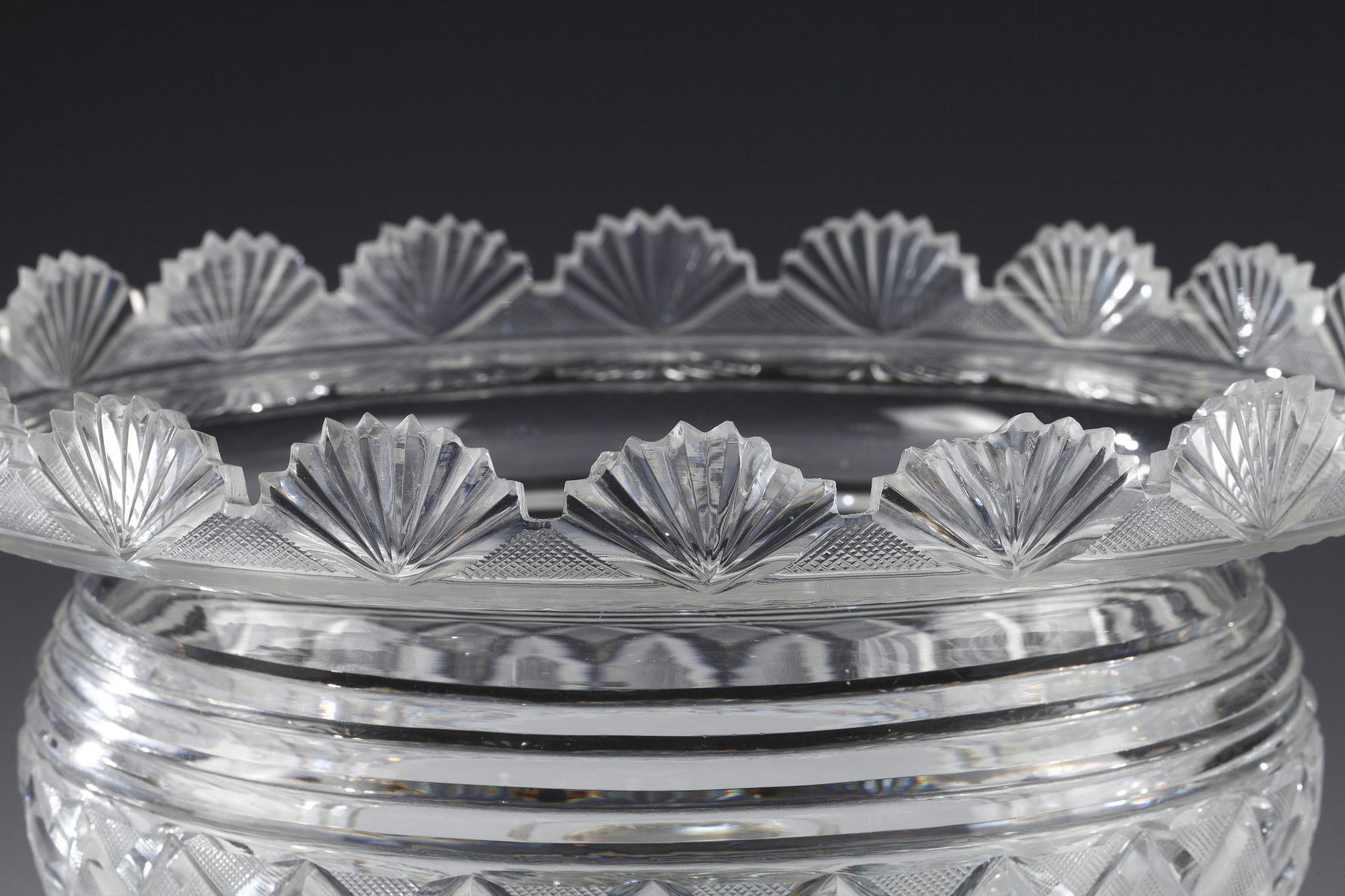 Set of Cut Crystal Vases Attributed to Baccarat, France, Circa 1880 1