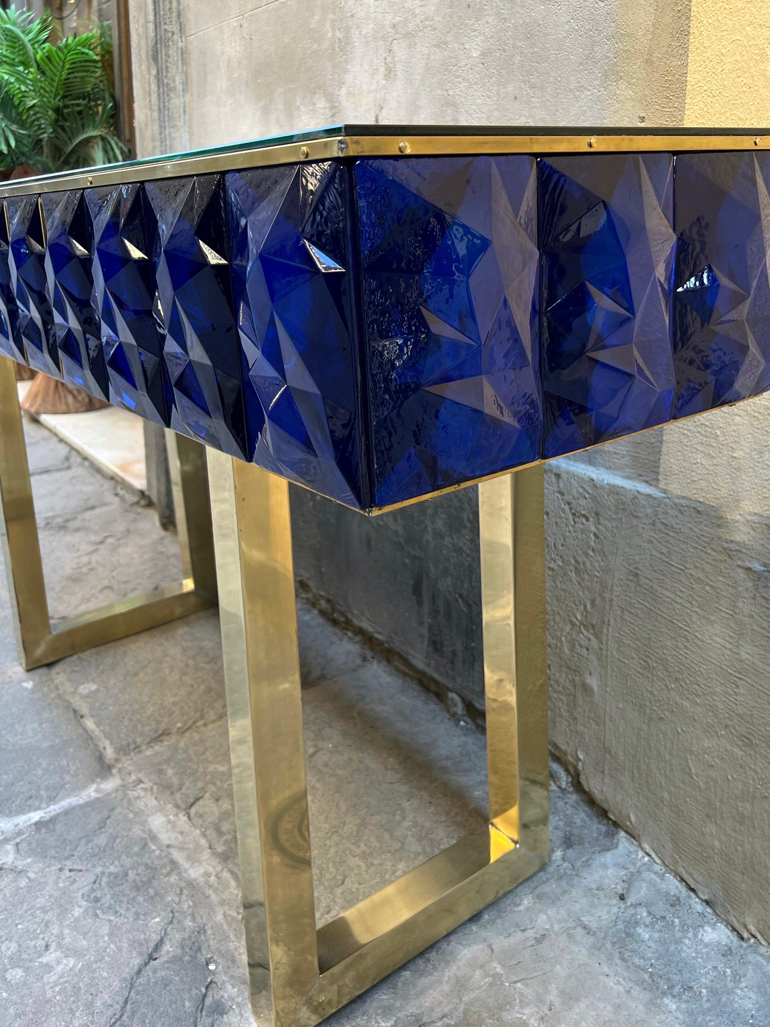 The Moderns Diamond Shape Blue Murano Console Table Black Opaline Brass Glass Top en vente 6