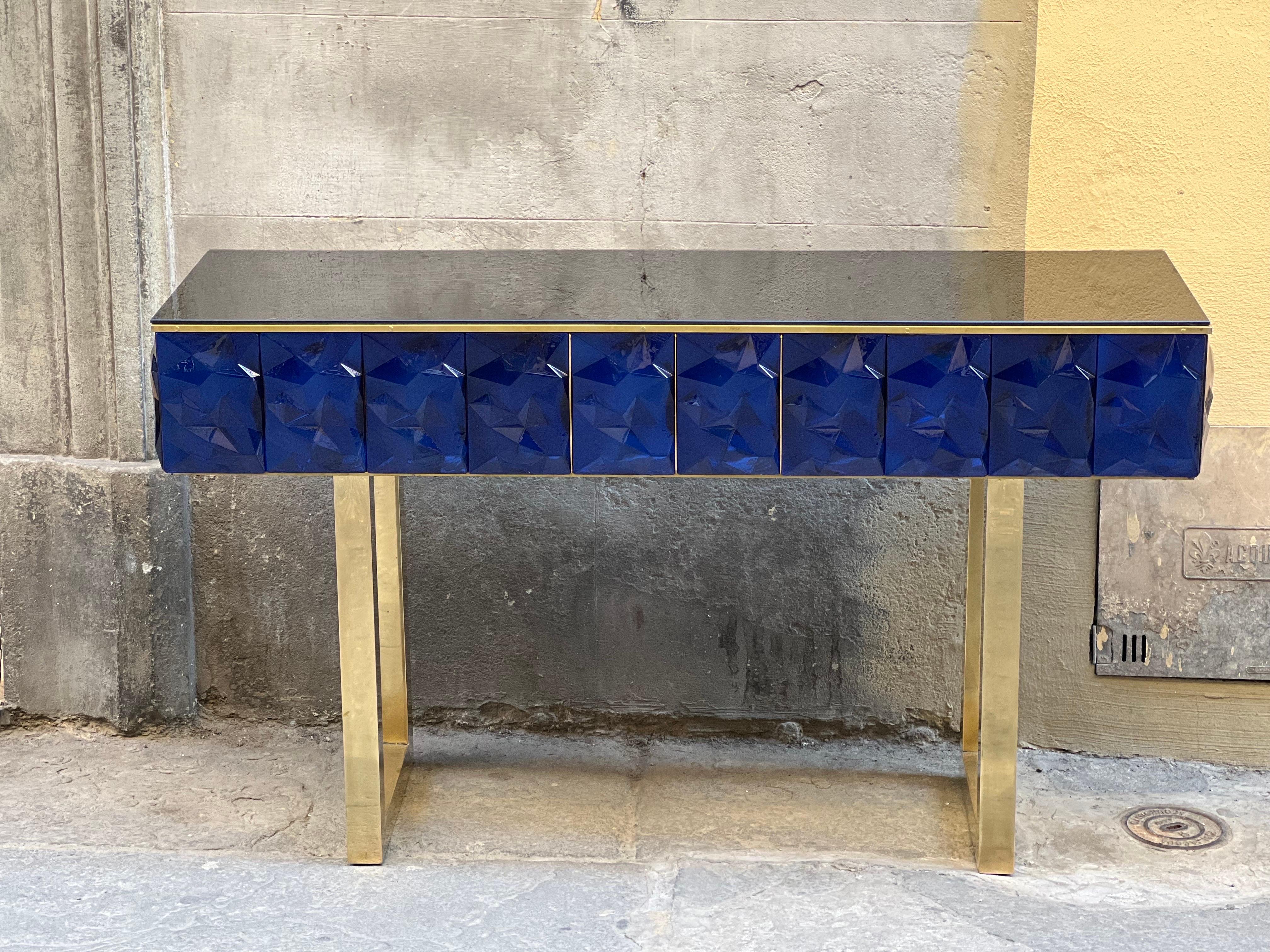 The Moderns Diamond Shape Blue Murano Console Table Black Opaline Brass Glass Top en vente 2