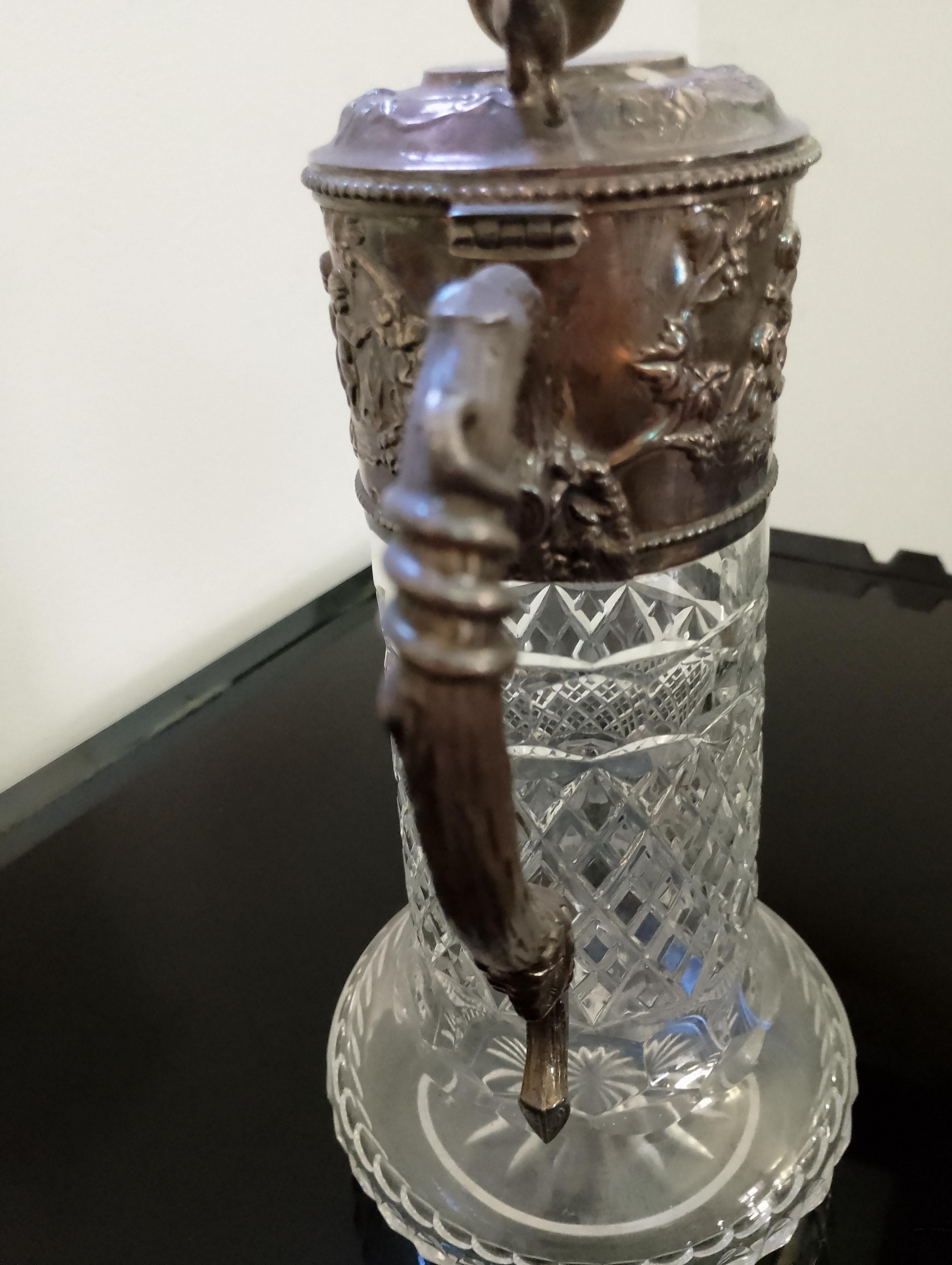 Victorien Cruche à claret en verre taillé, Italie 1940 en vente