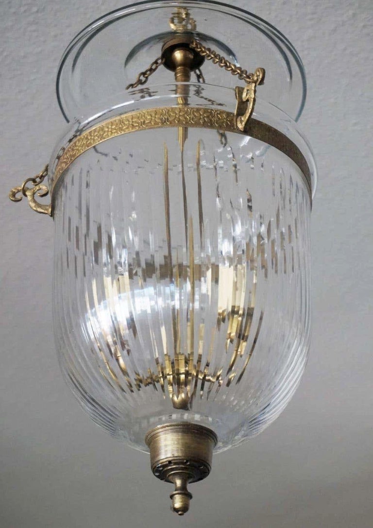 Cut Glass Criytal Bell Jar Lantern, England, circa 1930-1939 For Sale 2