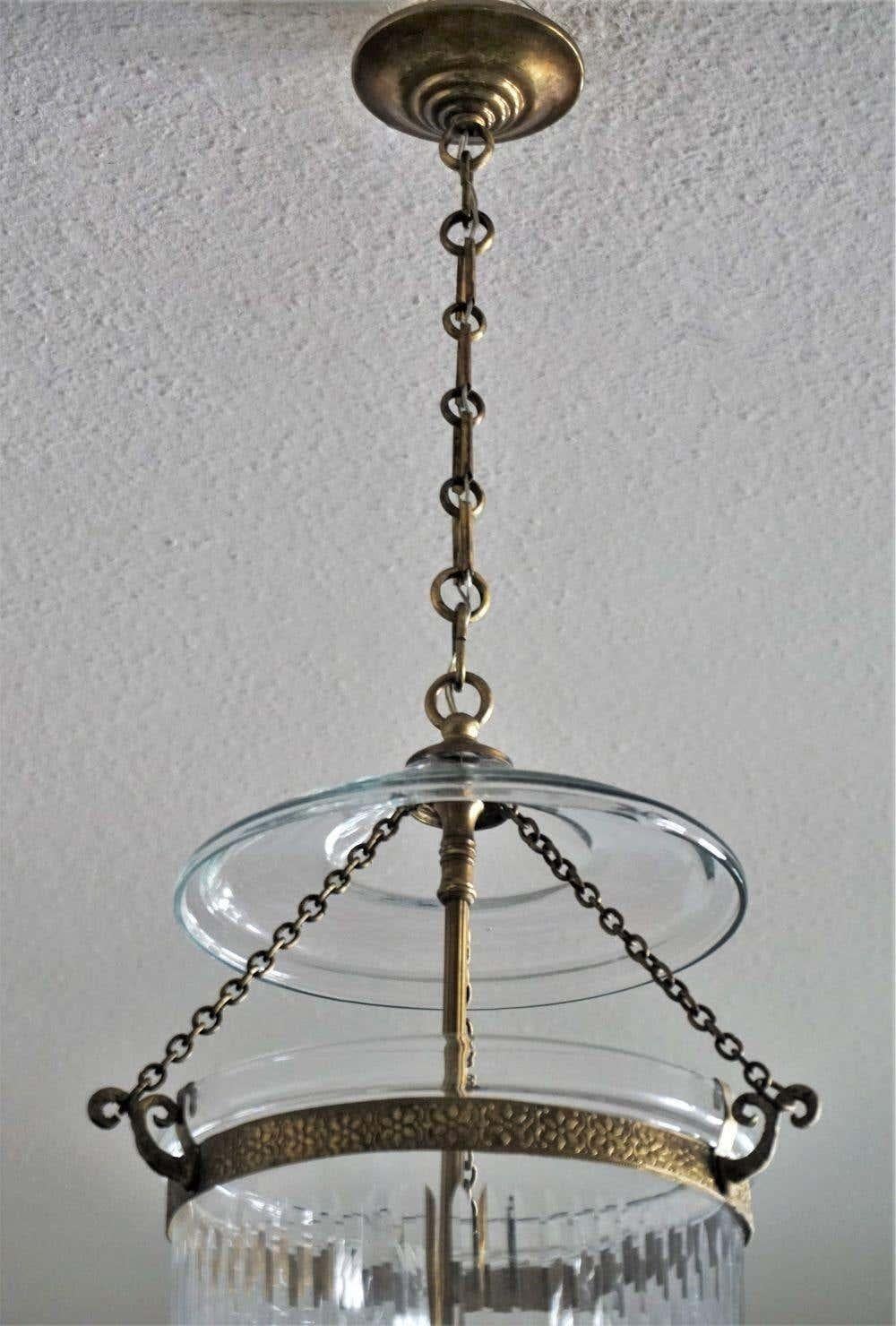 Cut Glass Criytal Bell Jar Lantern, England, circa 1930-1939 For Sale 3