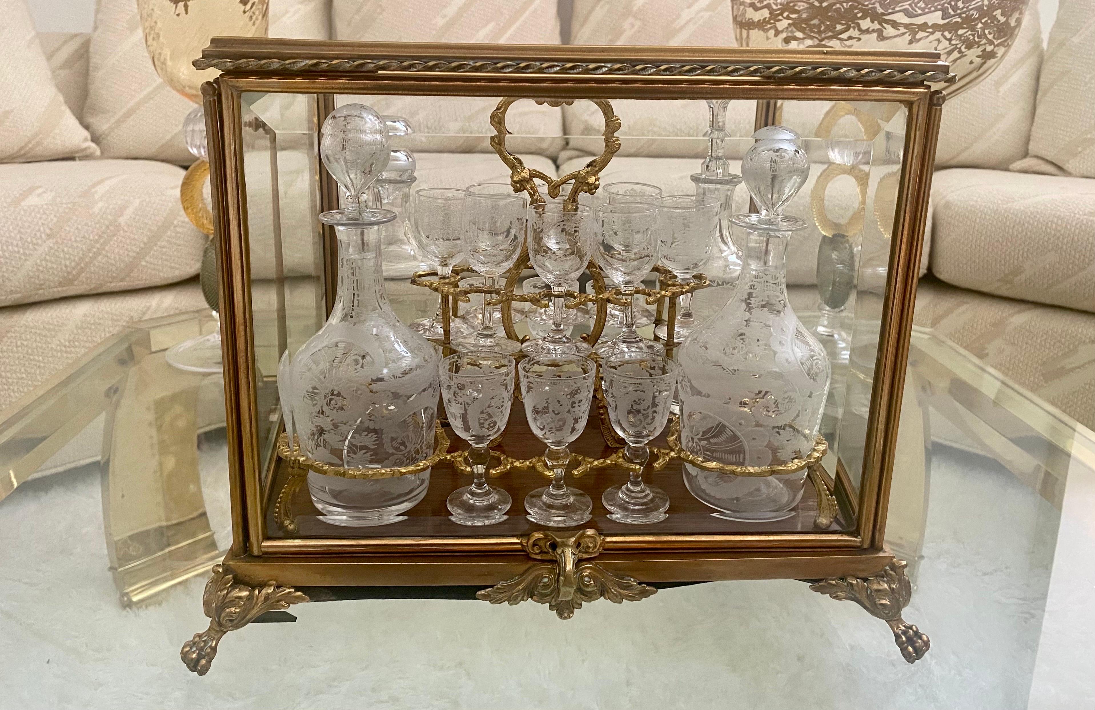Cut Glass Decanter Set in Gilt Bronze and Glass Case, In the Style of Baccarat In Good Condition For Sale In Miami, FL
