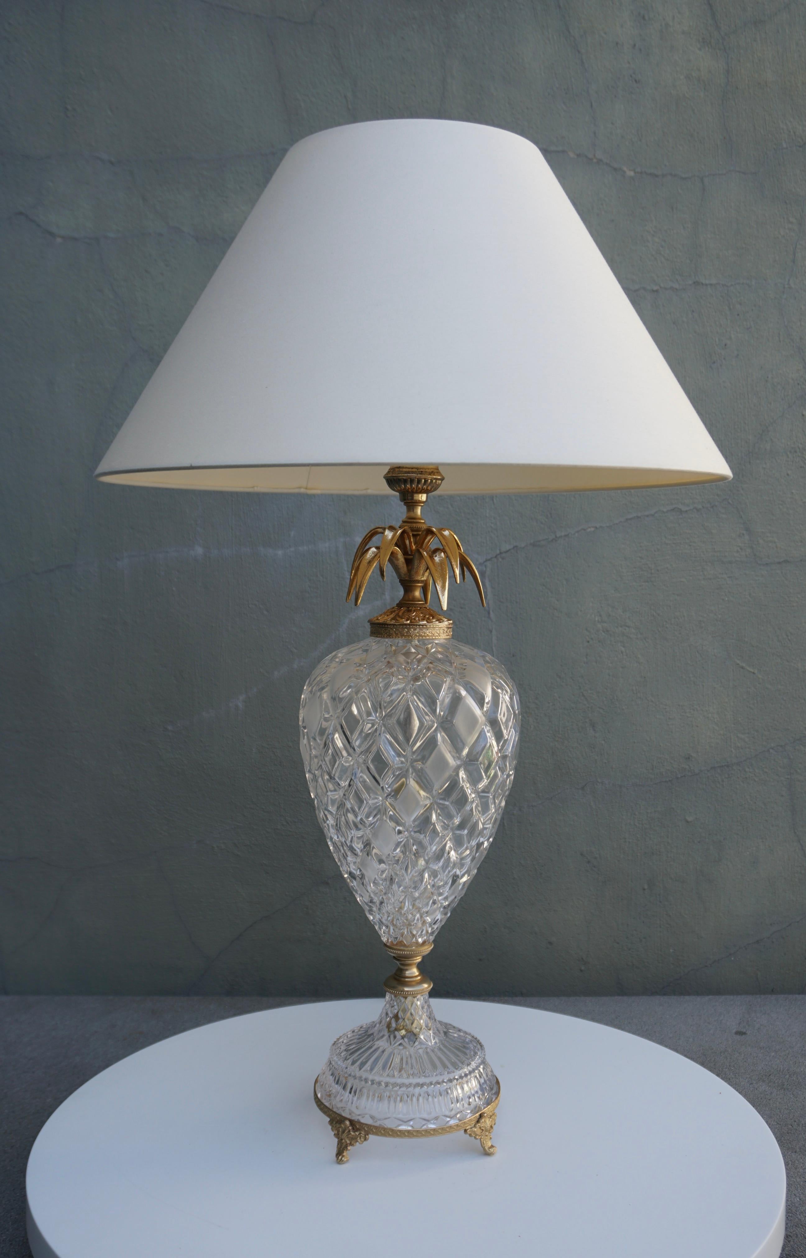 Hollywood Regency Cut Glass Pineapple Table Lamp For Sale