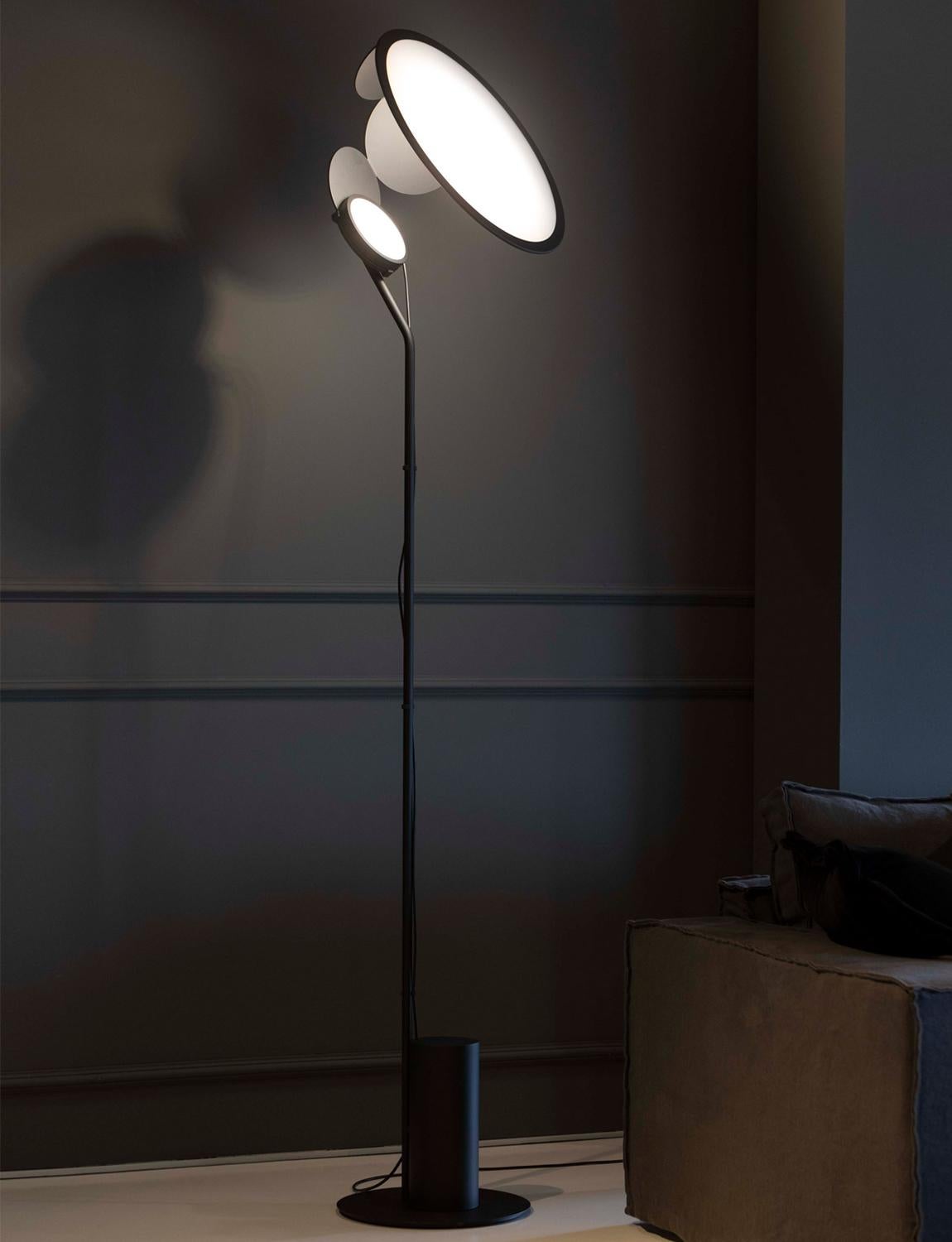 Cut Modern Aluminum LED Floor Lamp by Timo Ripatti In New Condition For Sale In Danbury, CT