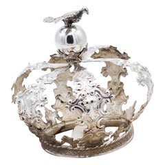 Cut-out silver crown of the Holy Spirit