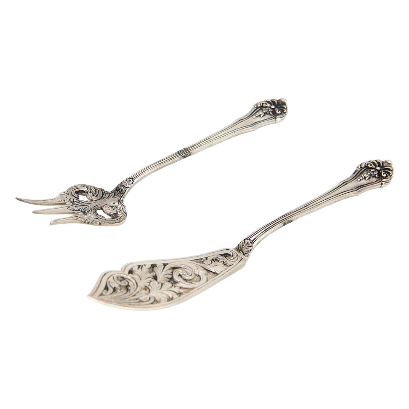 Cut-out silver fish knife and fork en venta