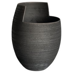 Vaso medio nero affumicato tagliato di Studionudo