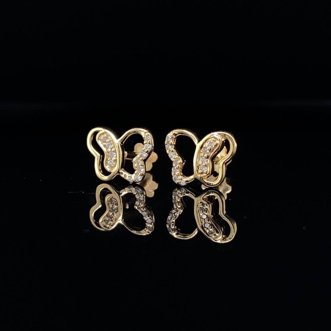 Cute Butterfly Diamond Earrings for Girls (Kids/Toddlers) in 18K Solid Gold In New Condition For Sale In New Delhi, DL