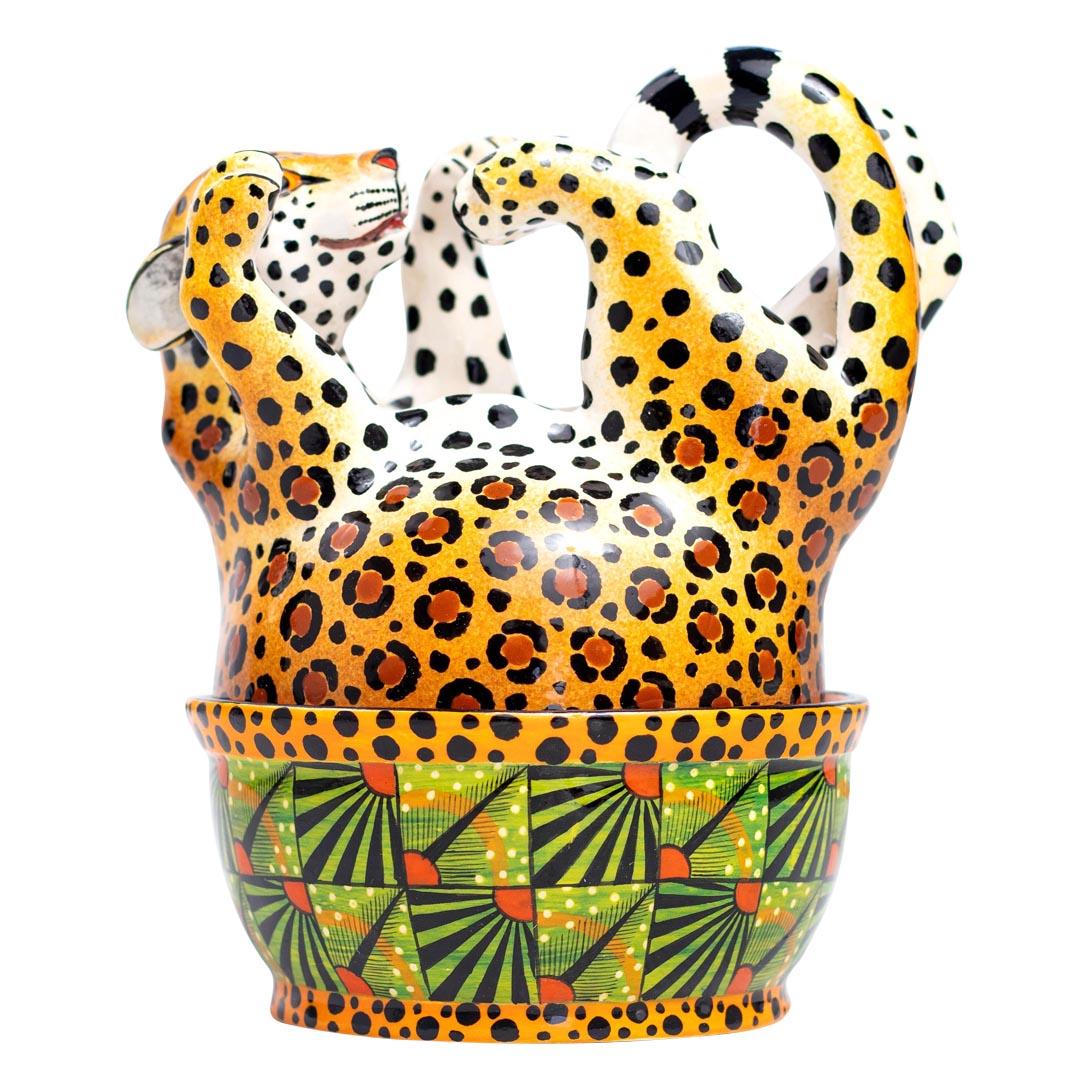 Moderne Mignon plat à beurre en céramique avec léopard, fait à la main en Afrique du Sud en vente