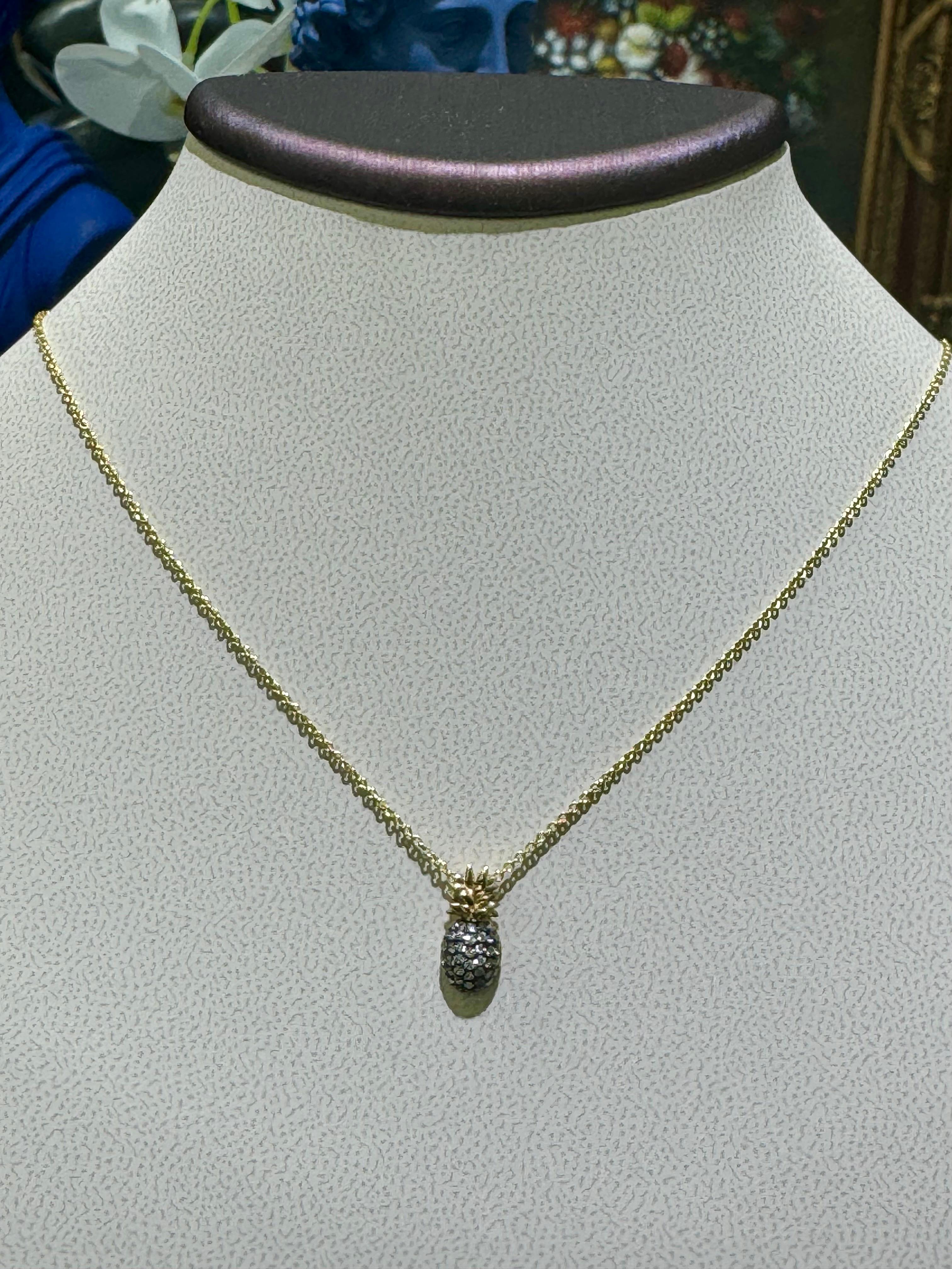 Cute Effy Pineapple Necklace With Diamonds In 14k.

0.29 carats in brown round cut diamonds,

Length is adjustable 16” or 18”