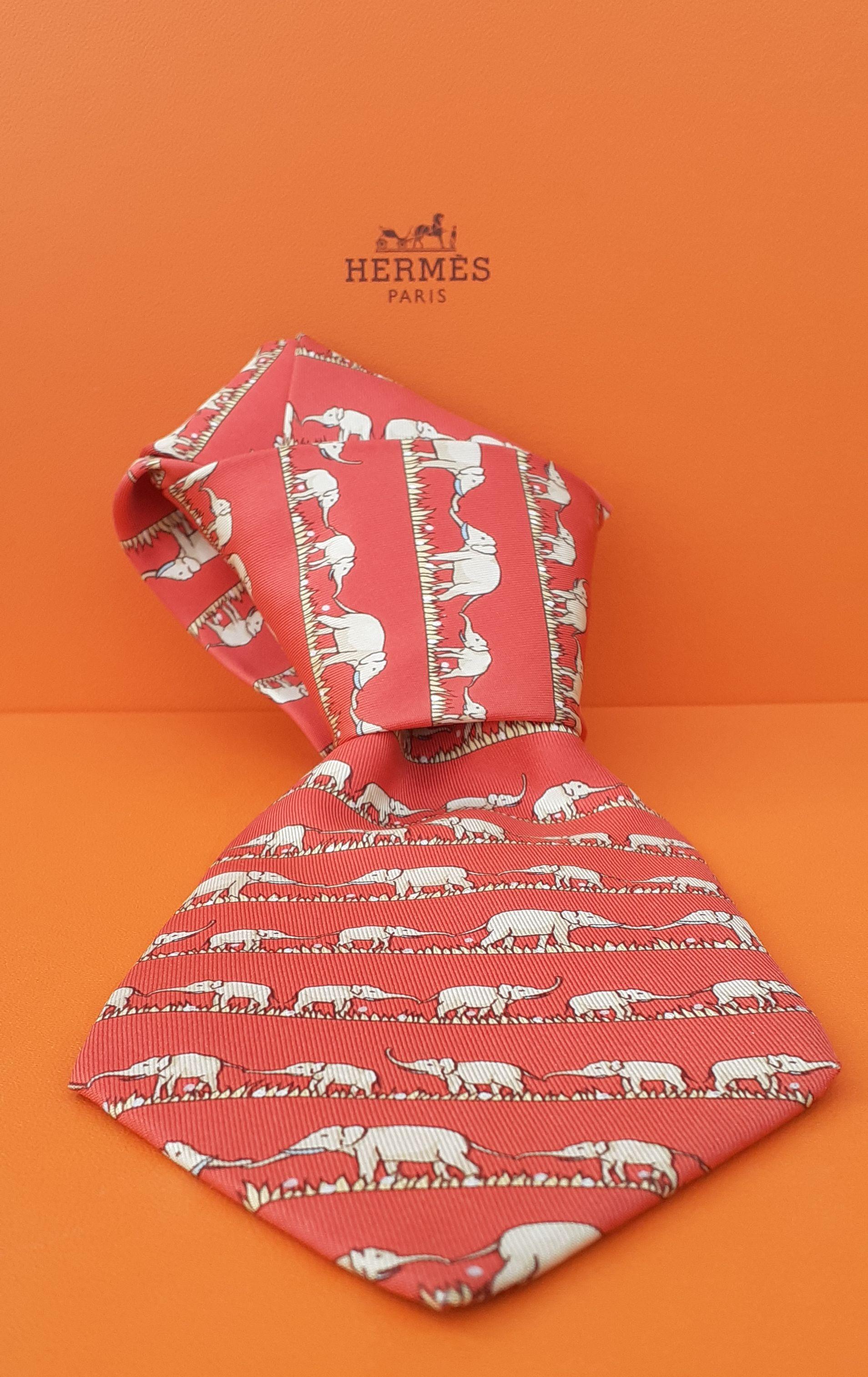 Men's Cute Hermès Silk Tie Elephants Grazing Mint