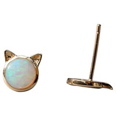 Bonitos Pendientes Orejas de Gato Ópalo Macizo Australiano Oro Amarillo 14k