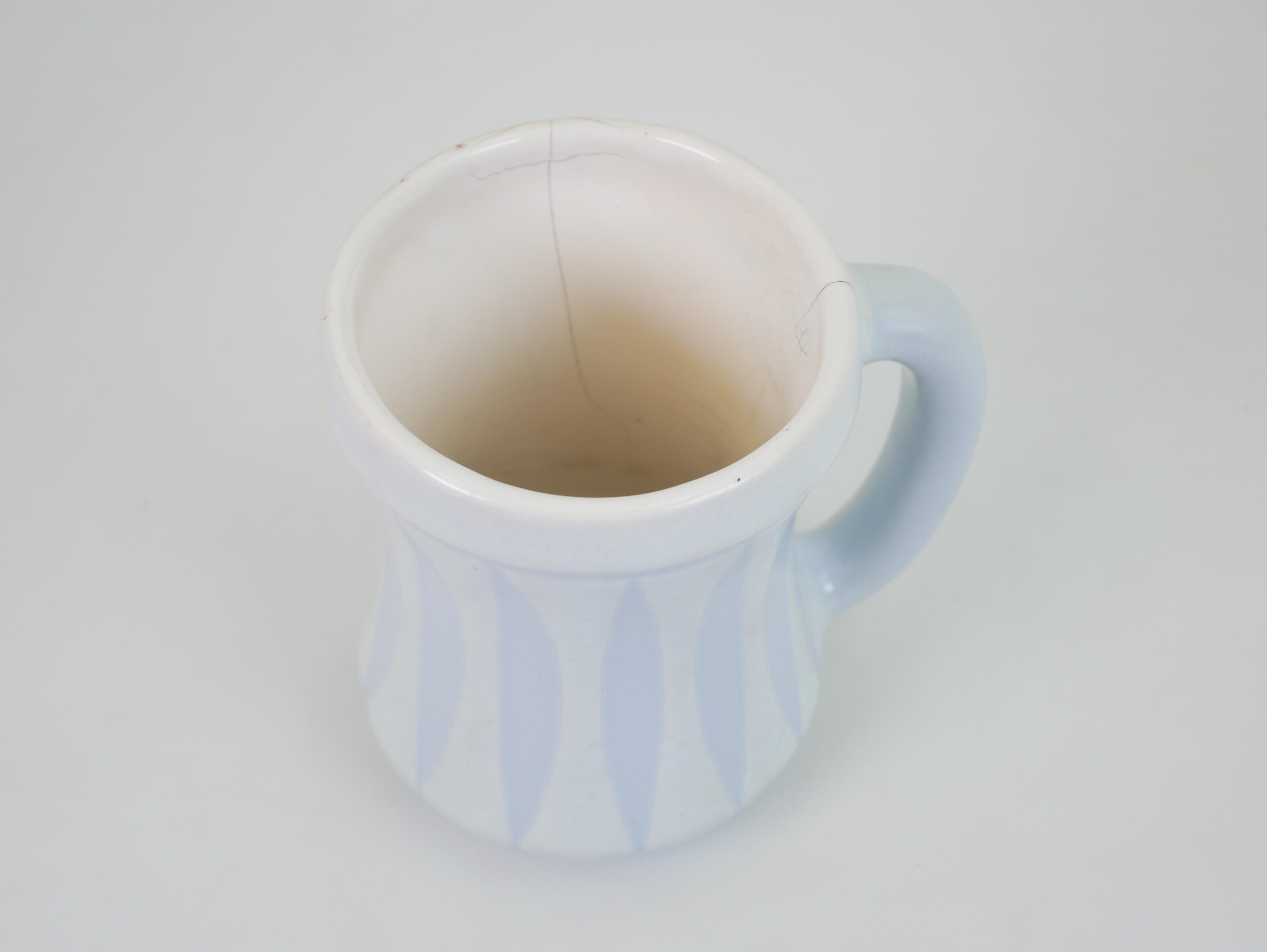 Simpatica tazza di Roger Capron, ceramica e motivi 