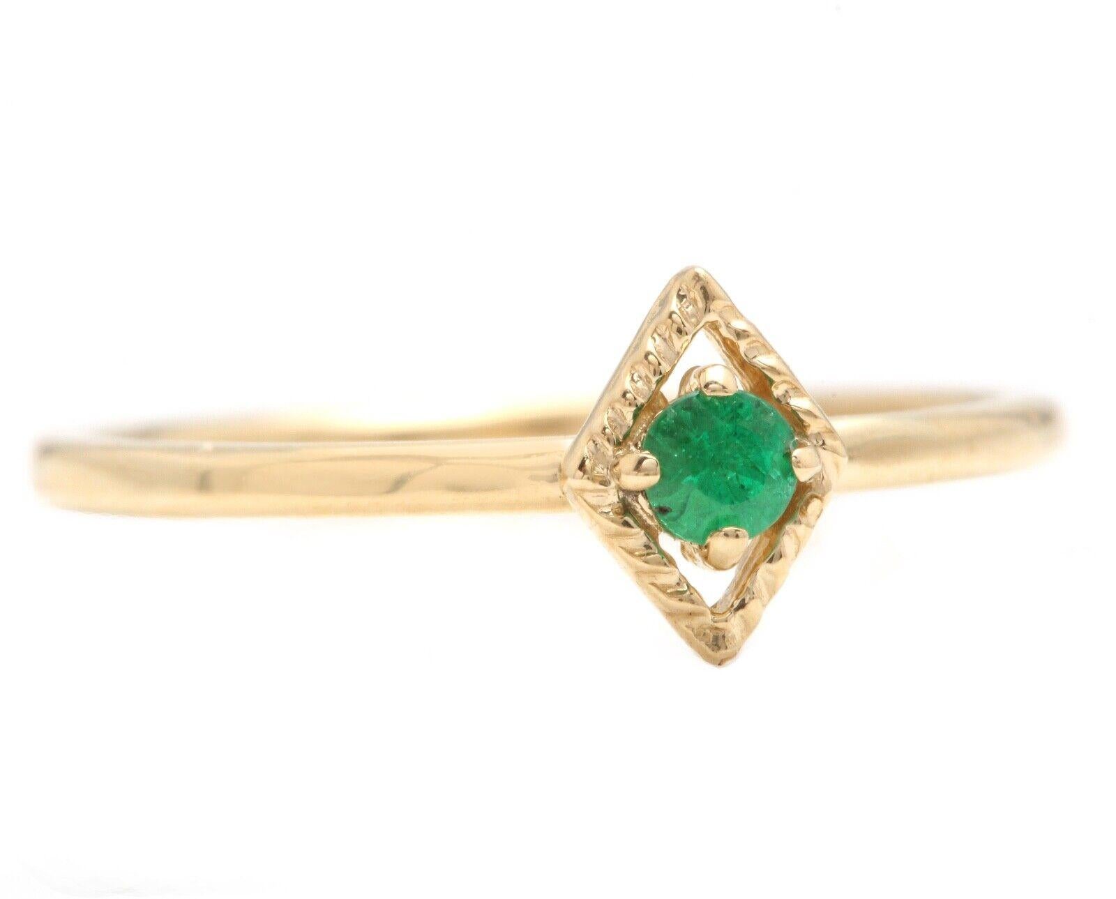 Cute Natural Emerald 14K Solid Yellow Gold Ring

Total Natural Emerald Weight is: Approx. 0.10 Carats (High Quality)

Emerald Measures: Approx. 2.80mm

Ring size: 5.25 (free sizing available) 

Ring total weight: 1.3 grams

Disclaimer: all weights,