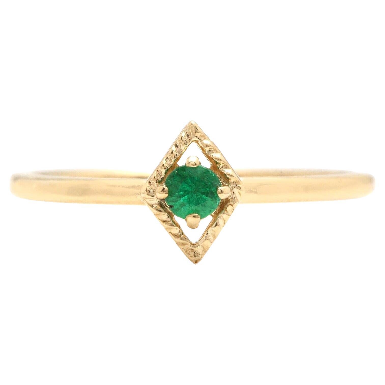 Cute Natural Emerald 14K Solid Yellow Gold Ring