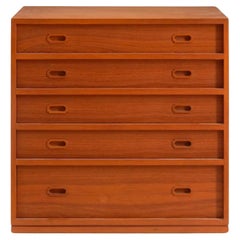 Petite commode danoise moderne à 5 tiroirs