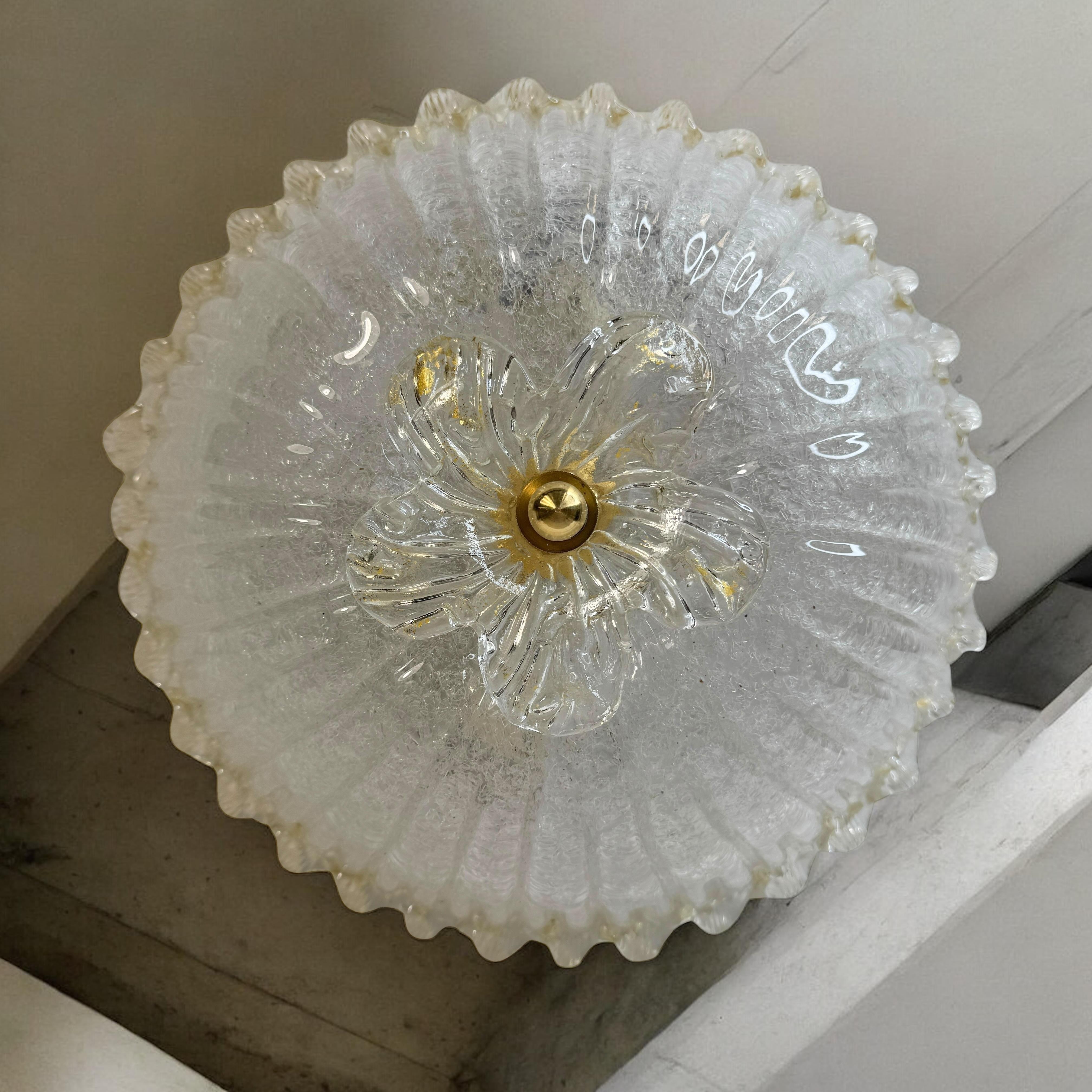 Niedliche Petite Murano Glas & Messing Flush Mount Barovier & Toso Stil 1980er Jahre Italien 8