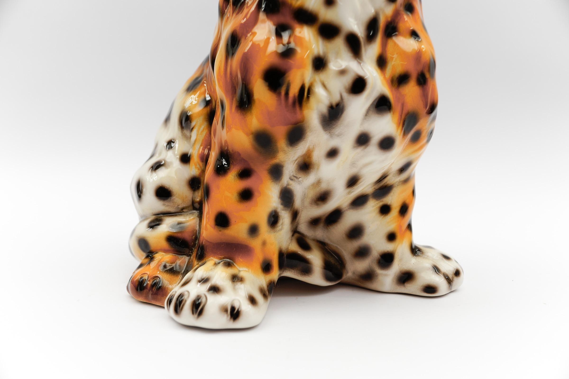 Simpatico cucciolo di leopardo realistico in ceramica, Italia, anni '60/'70 in vendita 2