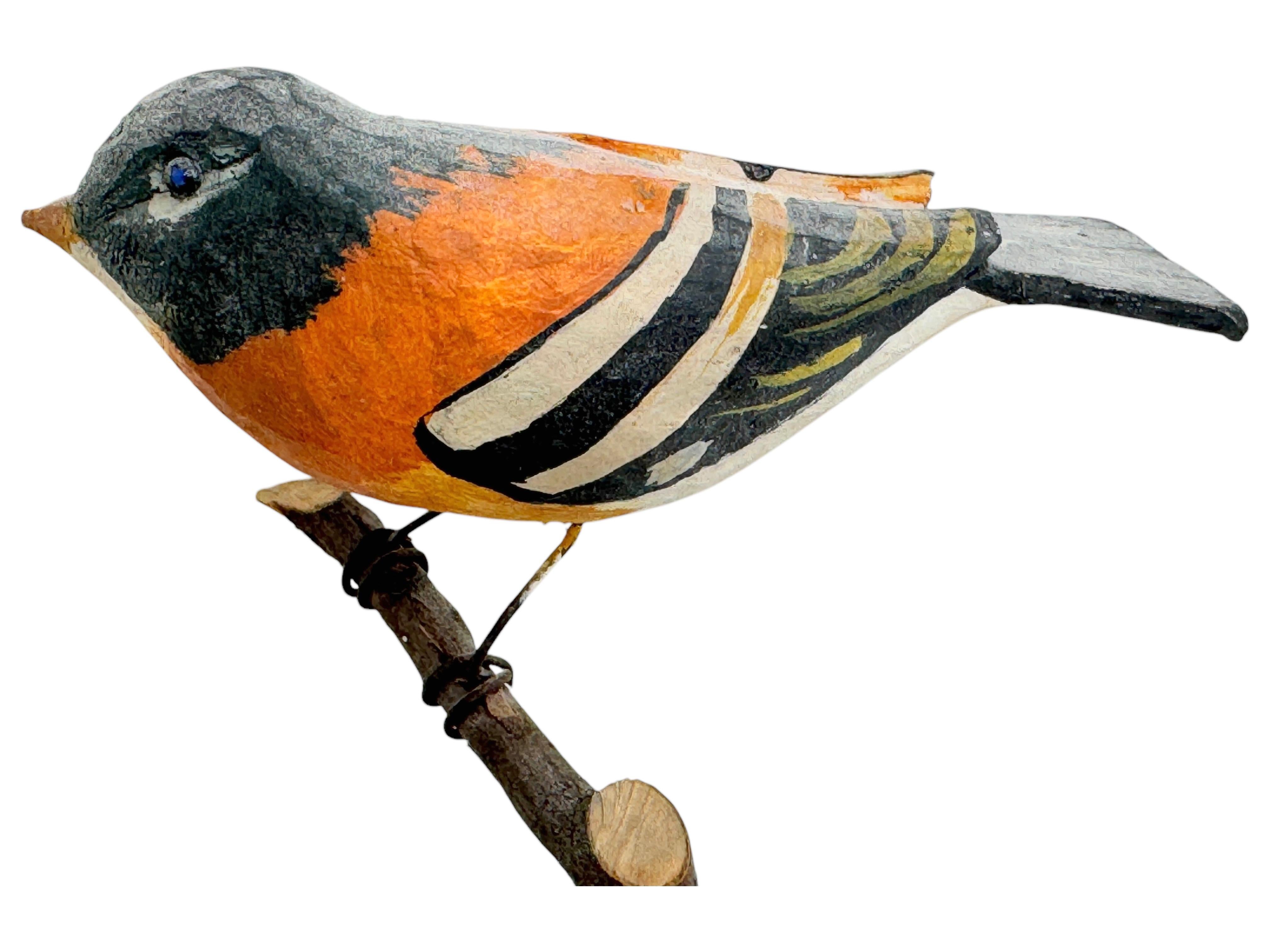 Cute Vichtauer Hand geschnitzt Wood Bird Black Forest Volkskunst Österreich 1920s im Angebot 2