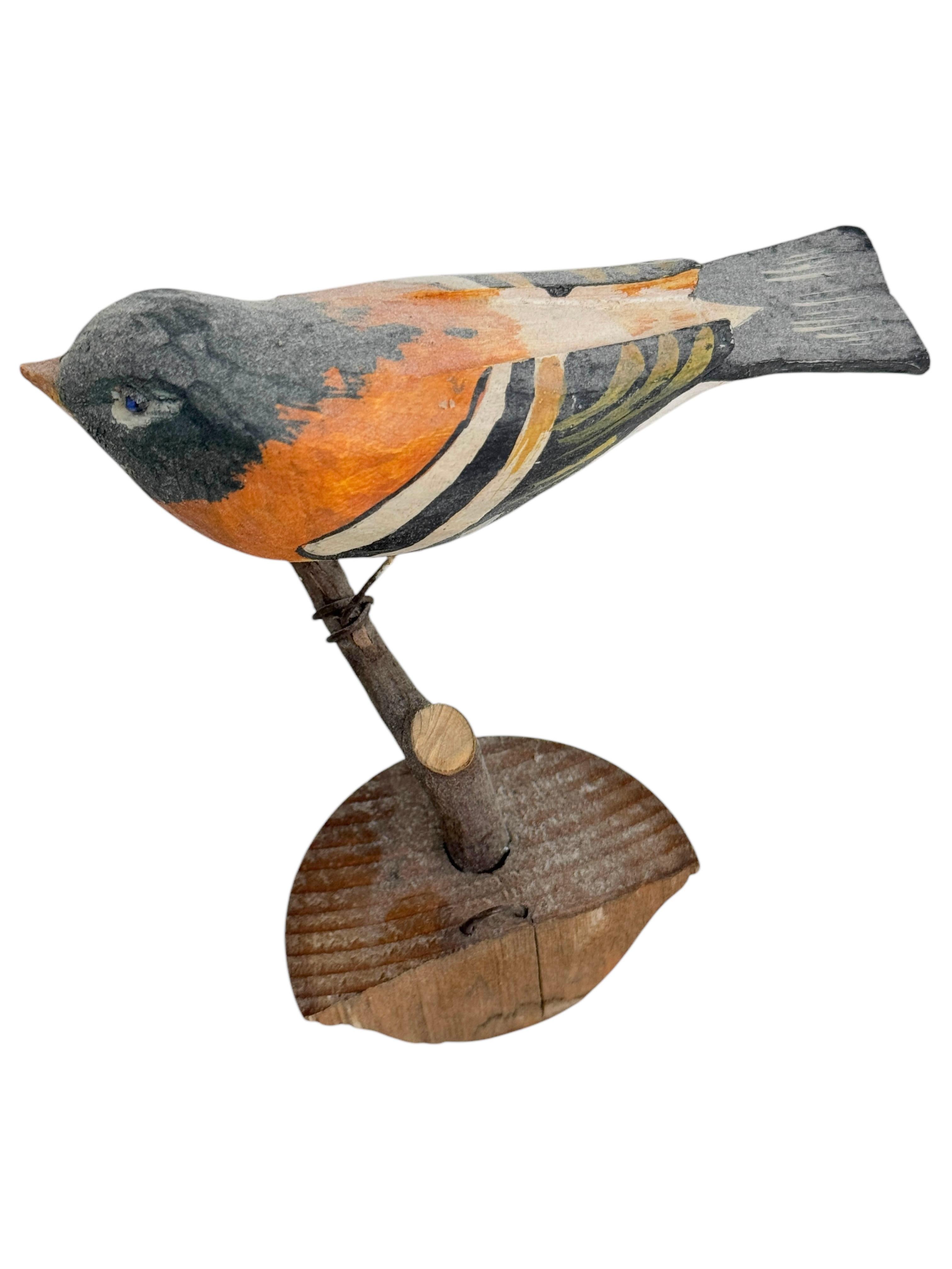 Cute Vichtauer Hand geschnitzt Wood Bird Black Forest Volkskunst Österreich 1920s im Angebot 1