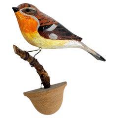 Niedlicher Vichtauer handgeschnitzter Holzvogel, Schwarzwälder Volkskunst, Österreich, 1920er Jahre